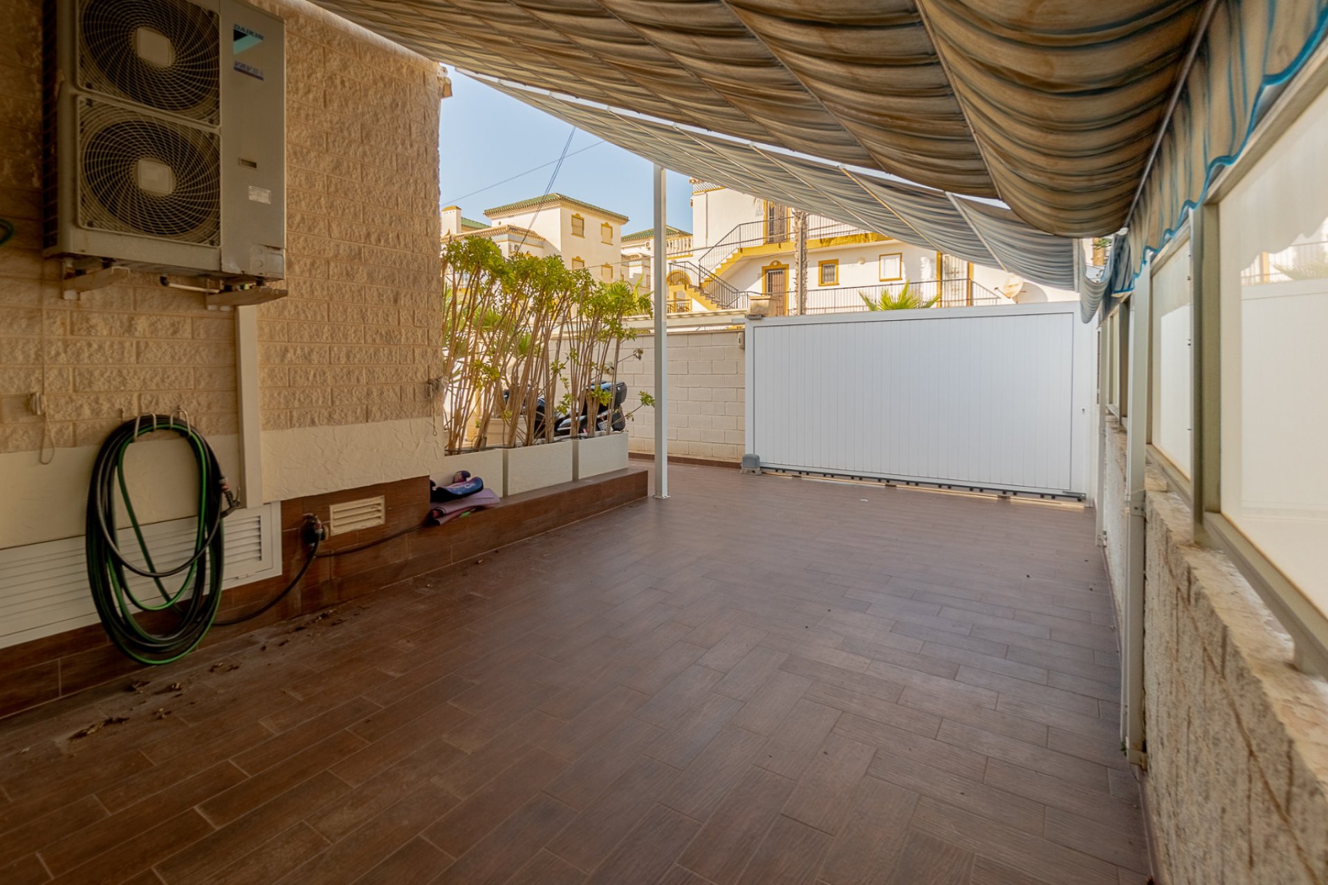 Reventa - Villa -
La Mata