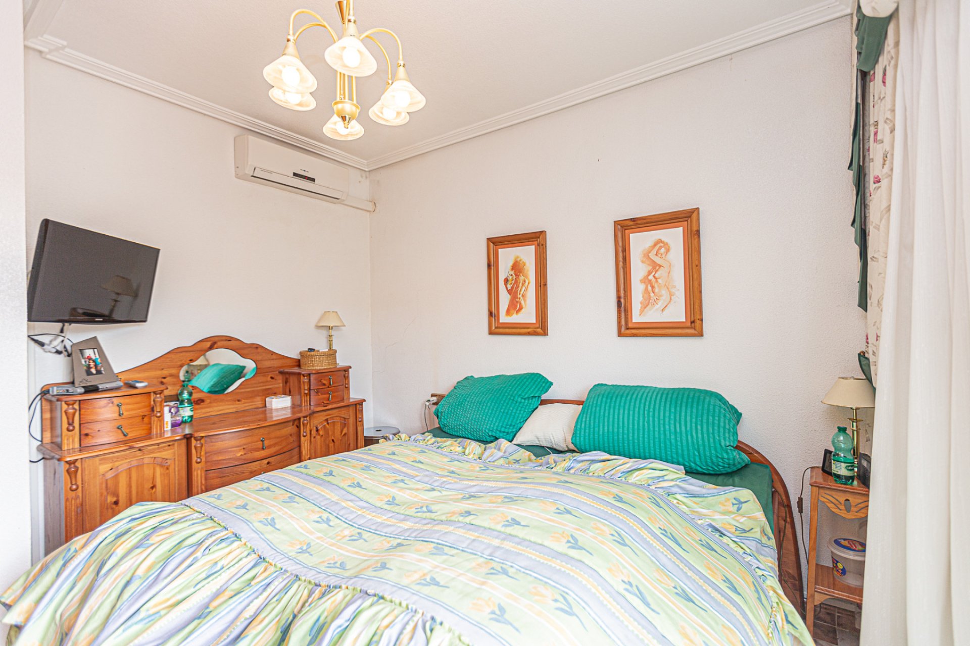 Reventa - Villa -
La Zenia