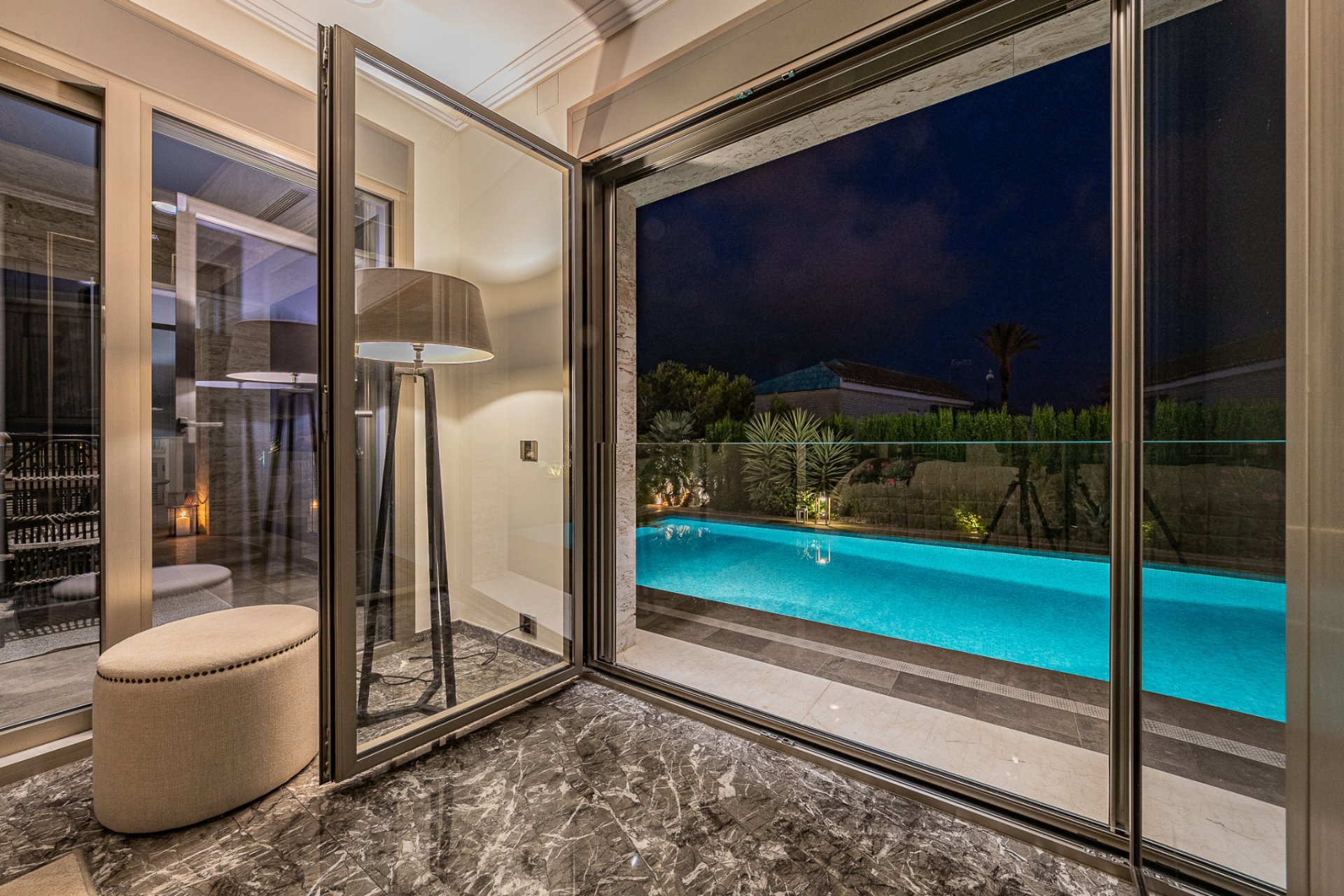 Reventa - Villa -
La Zenia