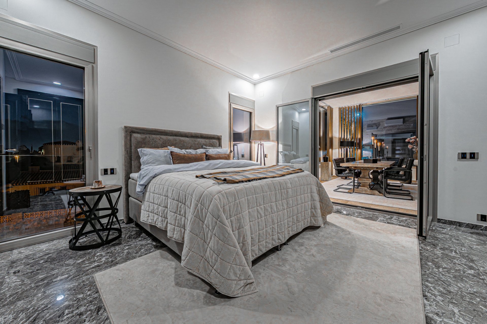 Reventa - Villa -
La Zenia