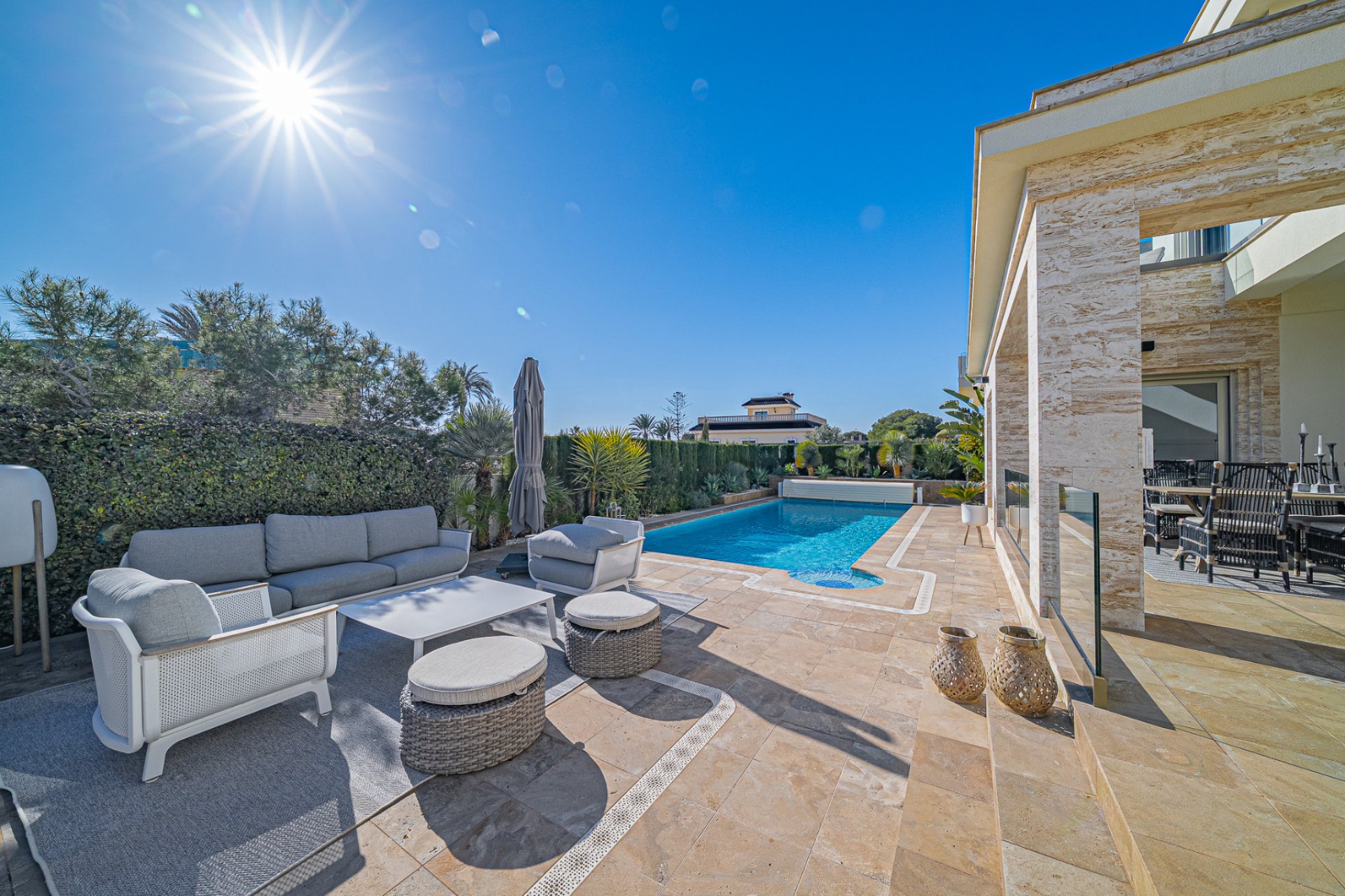 Reventa - Villa -
La Zenia