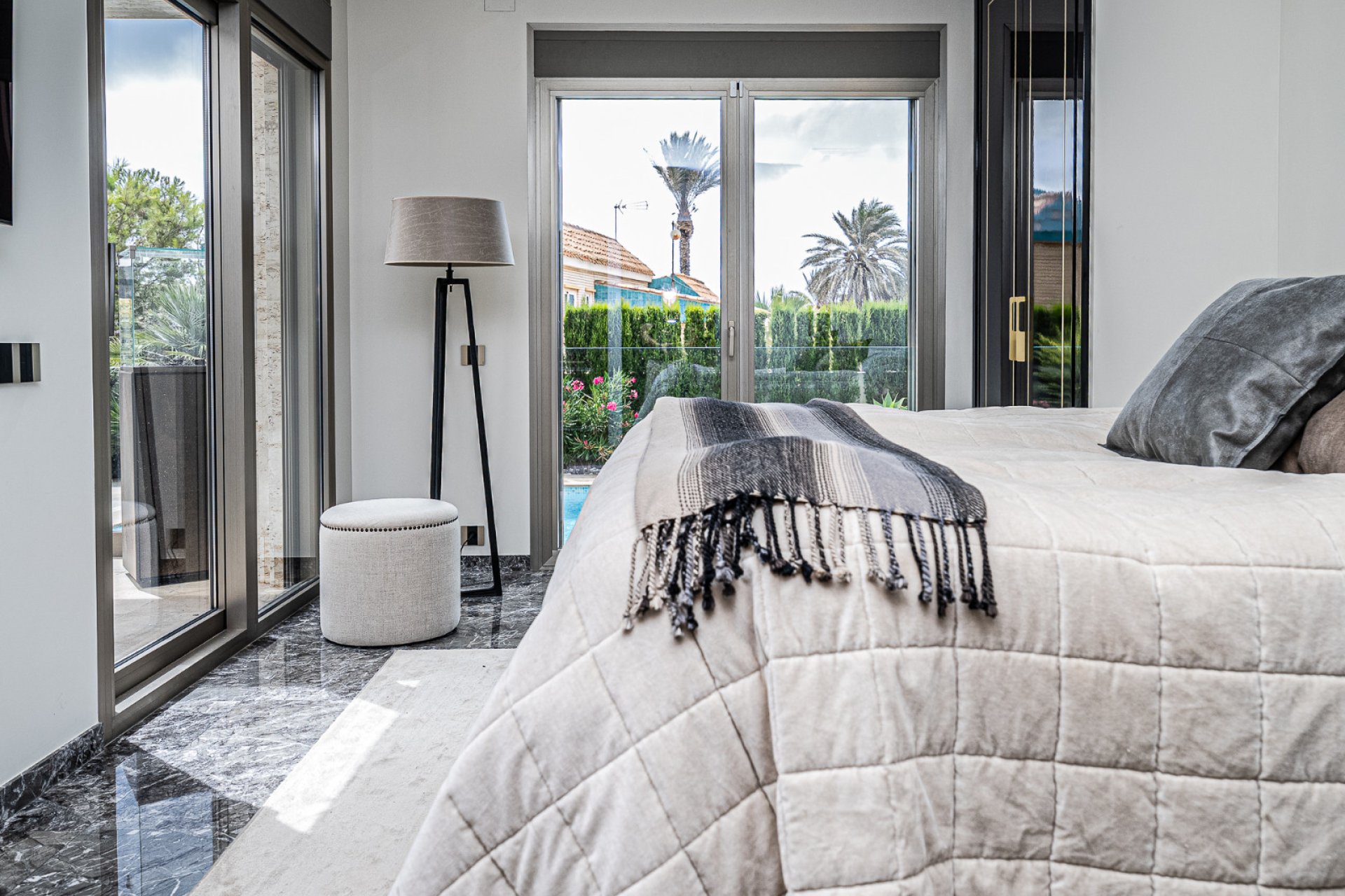 Reventa - Villa -
La Zenia