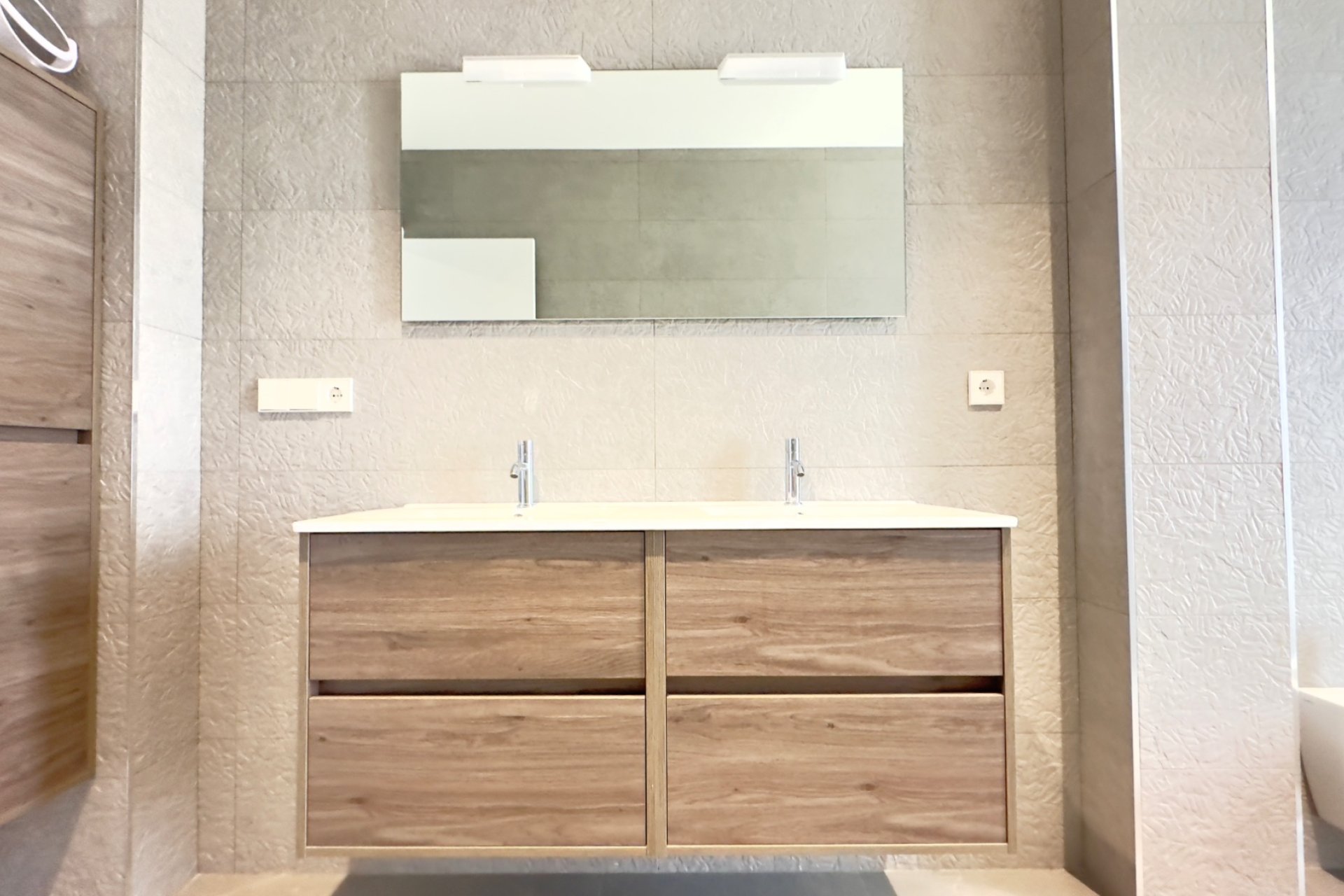 Reventa - Villa -
Las Colinas Golf