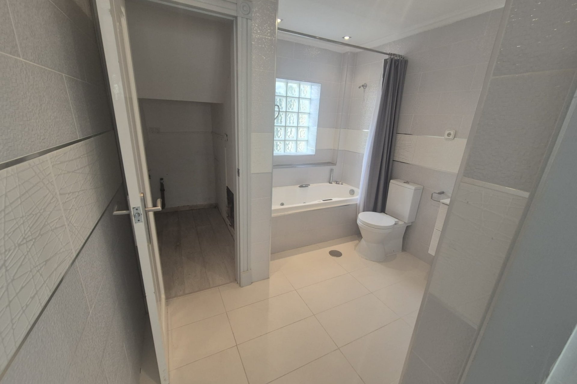 Reventa - Villa -
Las Ramblas