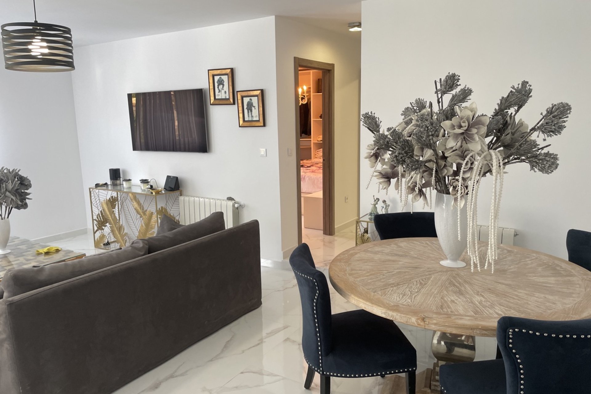 Reventa - Villa -
Los Balcones