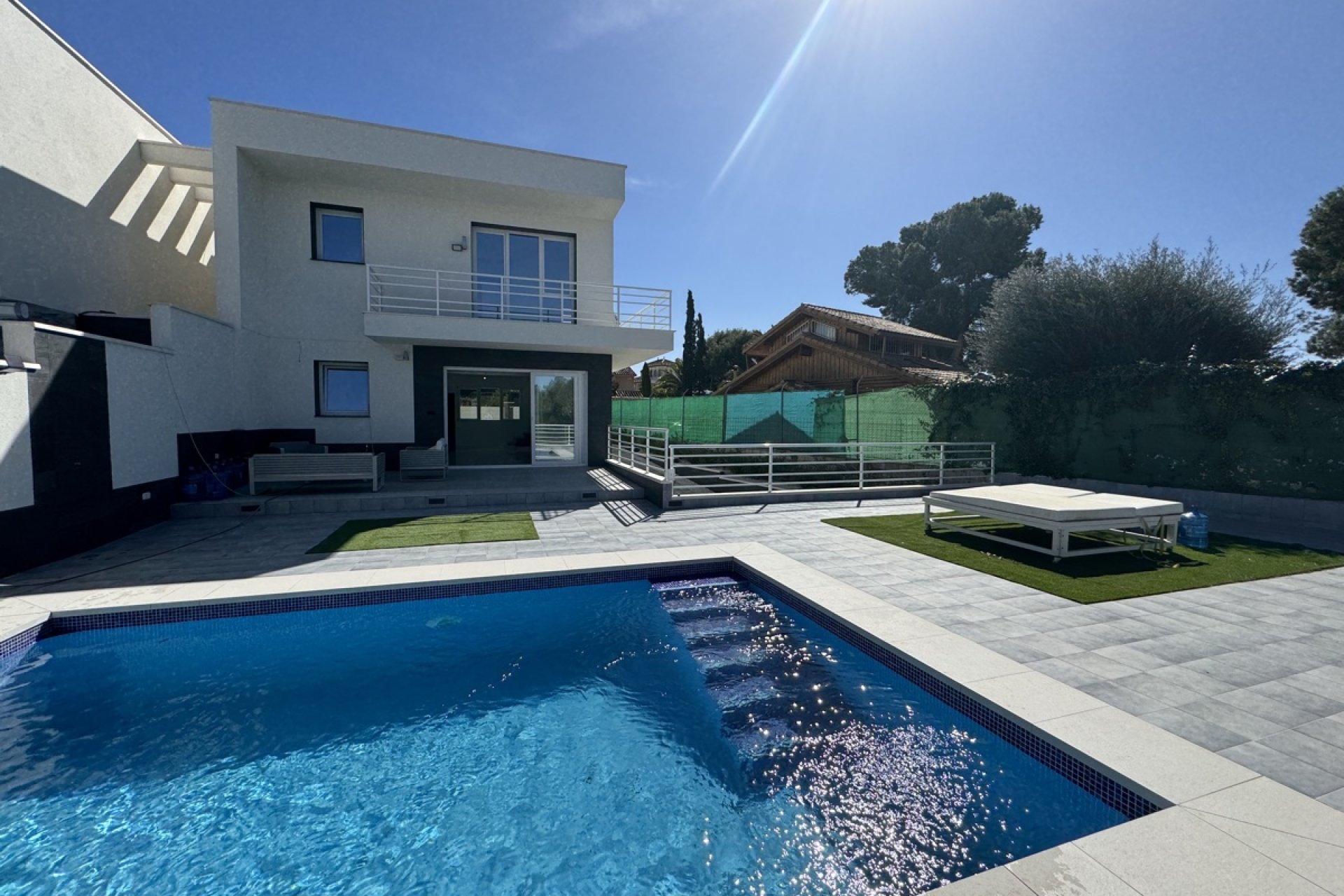 Reventa - Villa -
Los Balcones