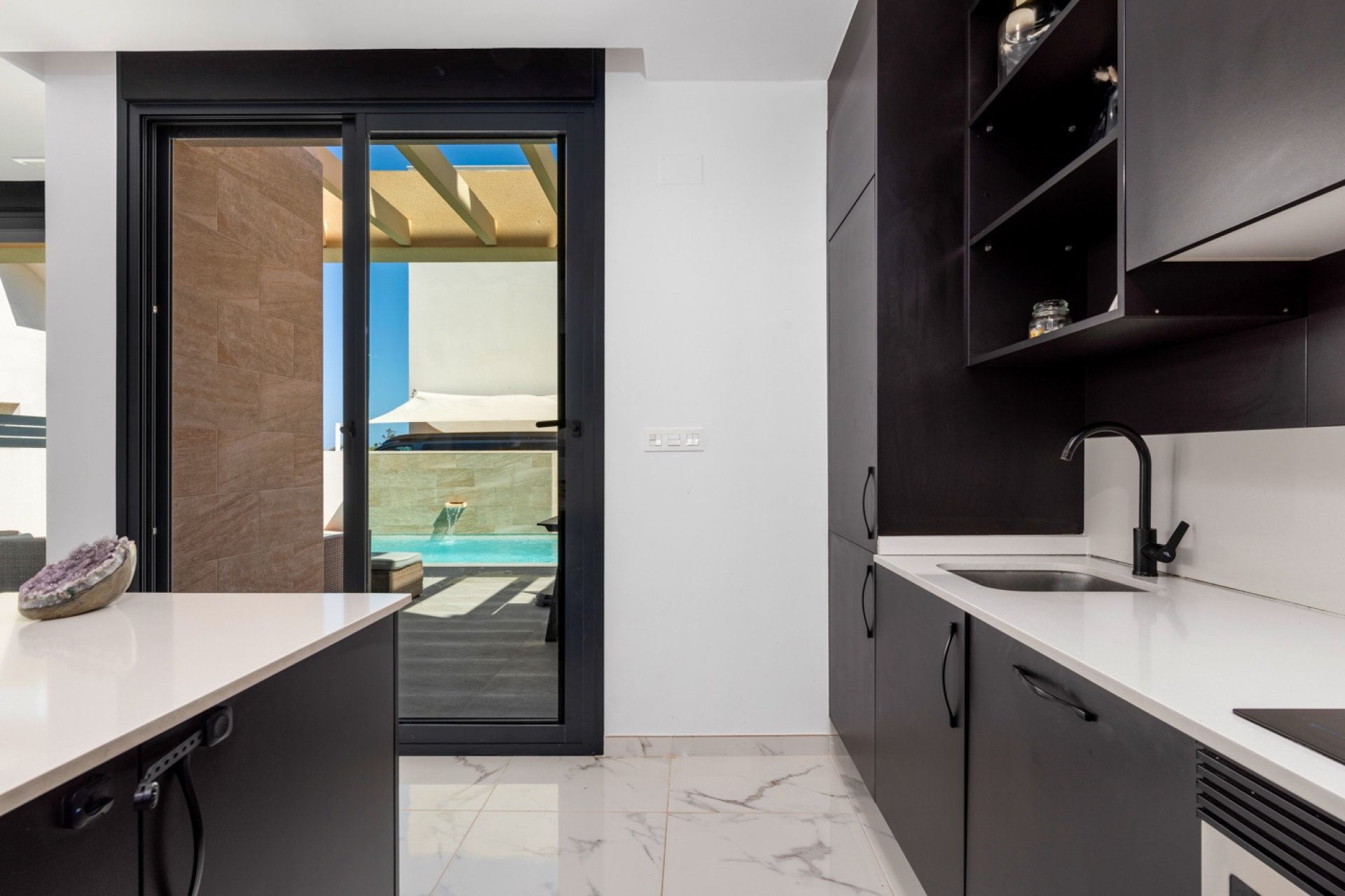 Reventa - Villa -
Los Montesinos - La Herada