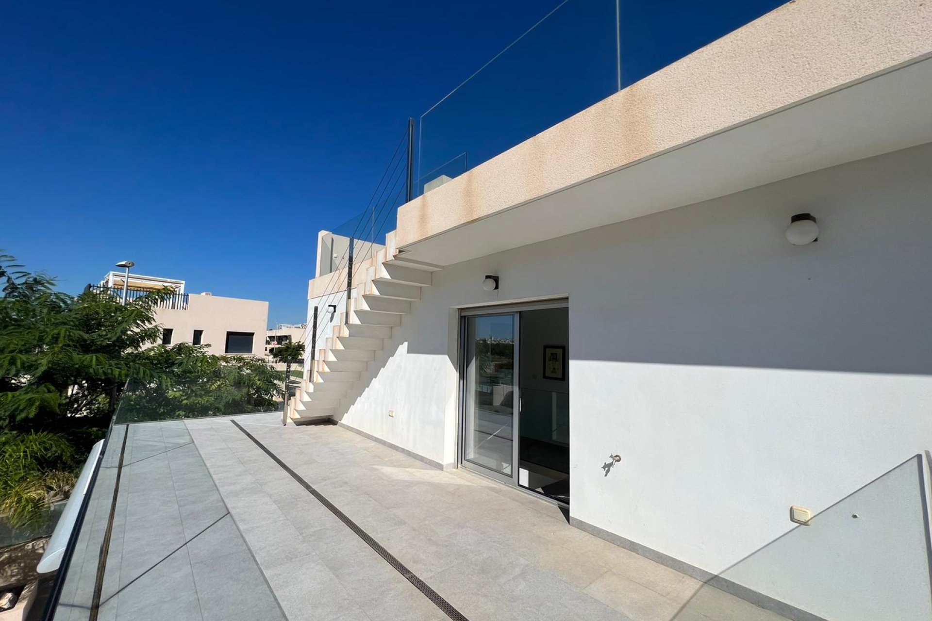Reventa - Villa -
Mil Palmeras - Costa Blanca Sur