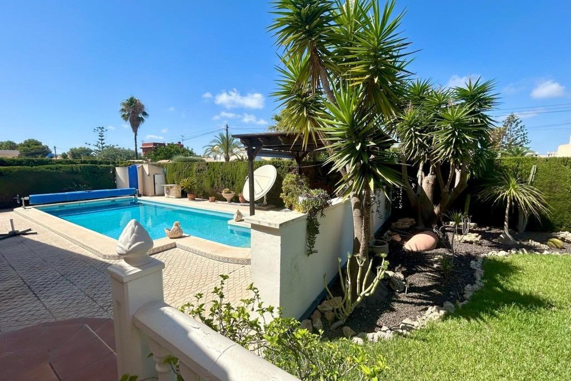 Reventa - Villa -
Orihuela Costa - Aguamarina