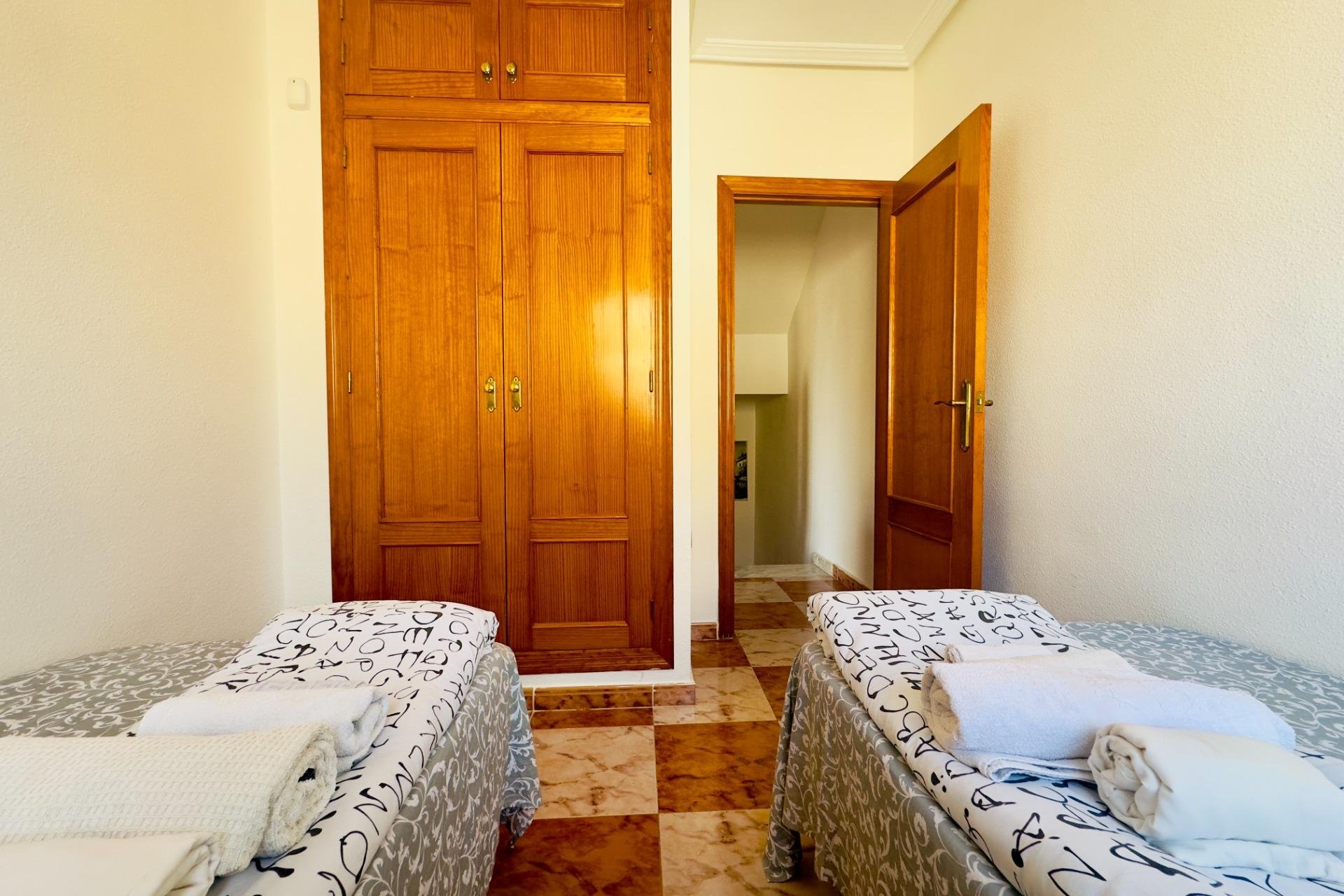 Reventa - Villa -
Orihuela Costa - Cabo Roig