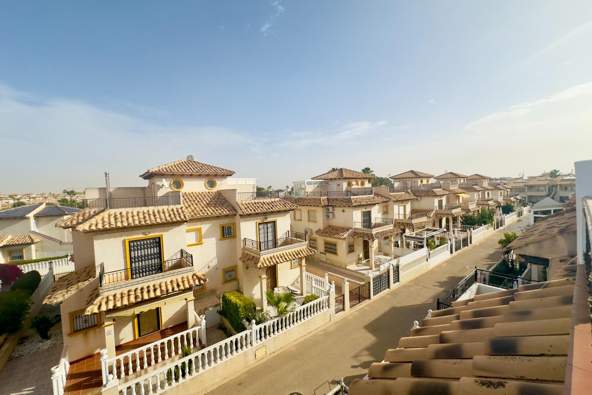 Reventa - Villa -
Orihuela Costa - Cabo Roig