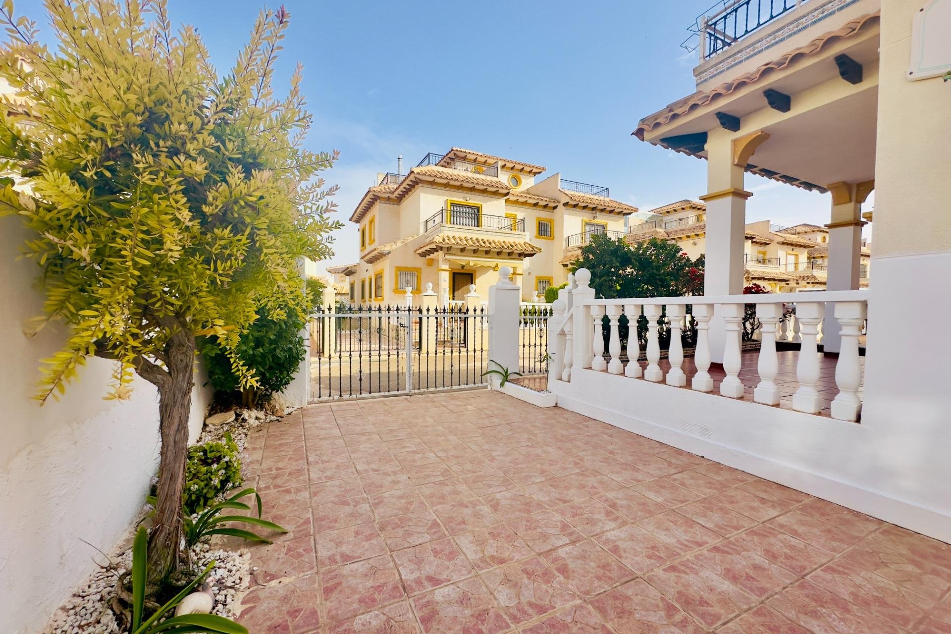 Reventa - Villa -
Orihuela Costa - Cabo Roig