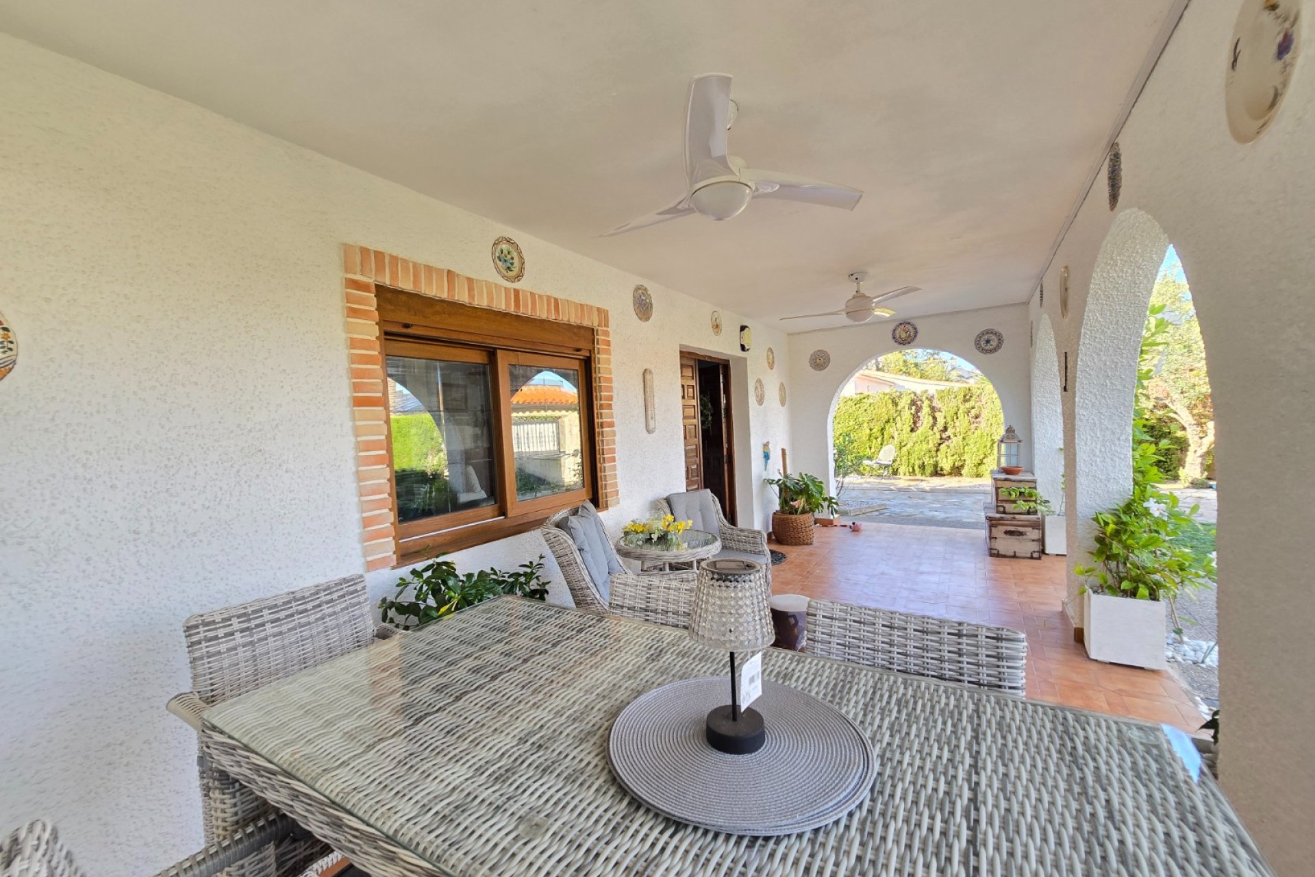 Reventa - Villa * -
Orihuela Costa * - Cabo Roig *