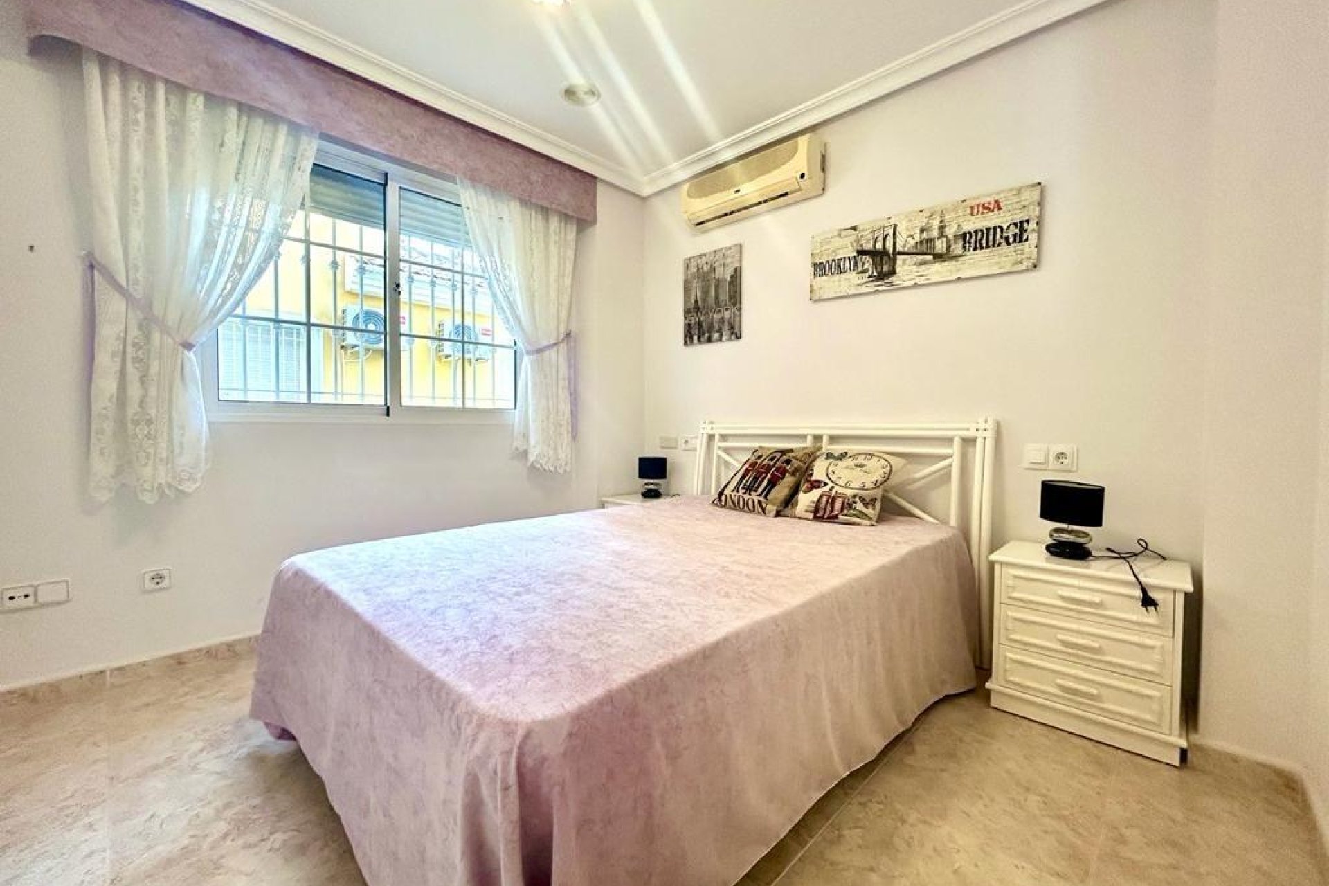 Reventa - Villa -
Orihuela Costa - Cabo Roig