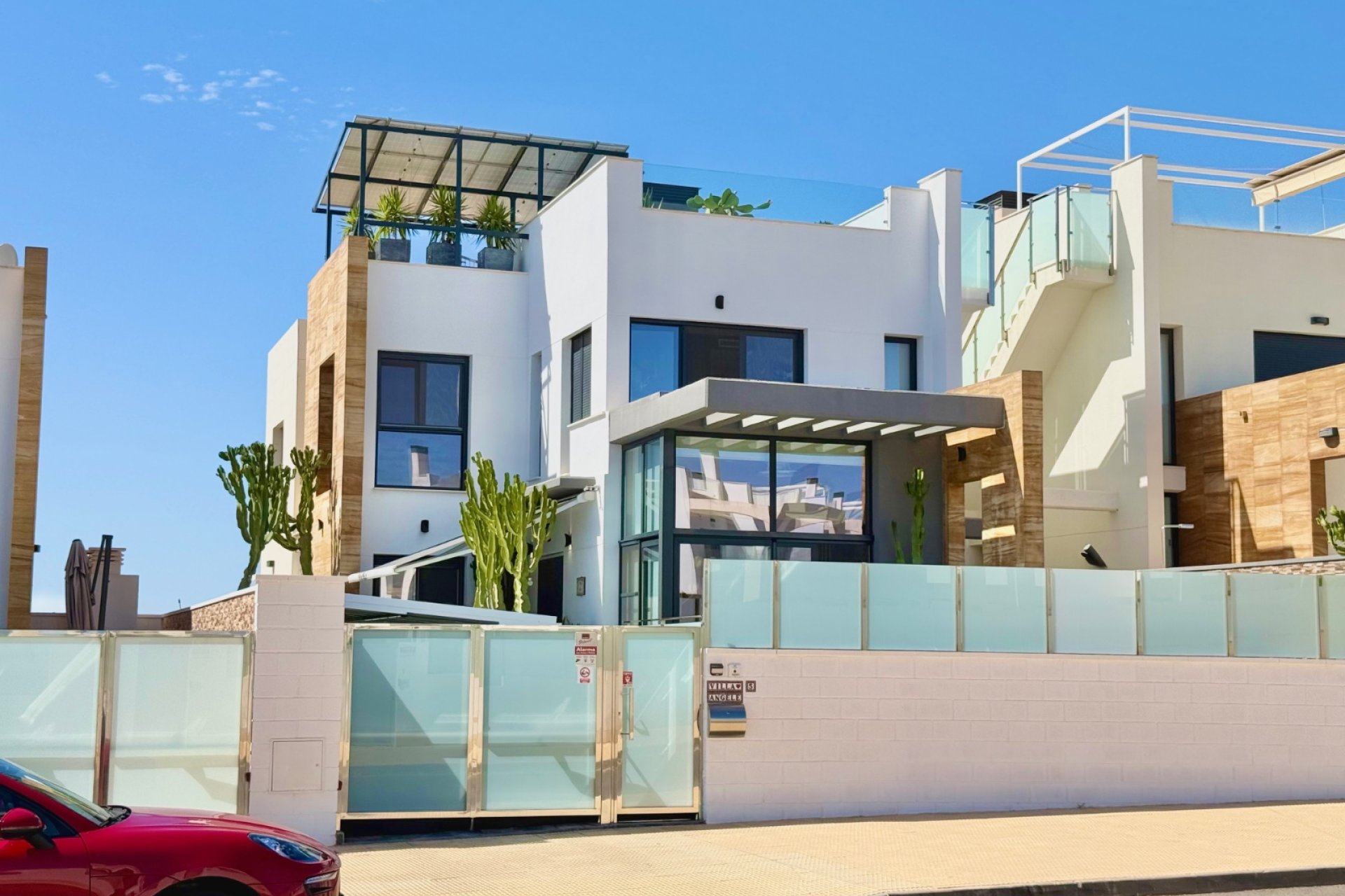 Reventa - Villa -
Orihuela Costa - Cabo Roig
