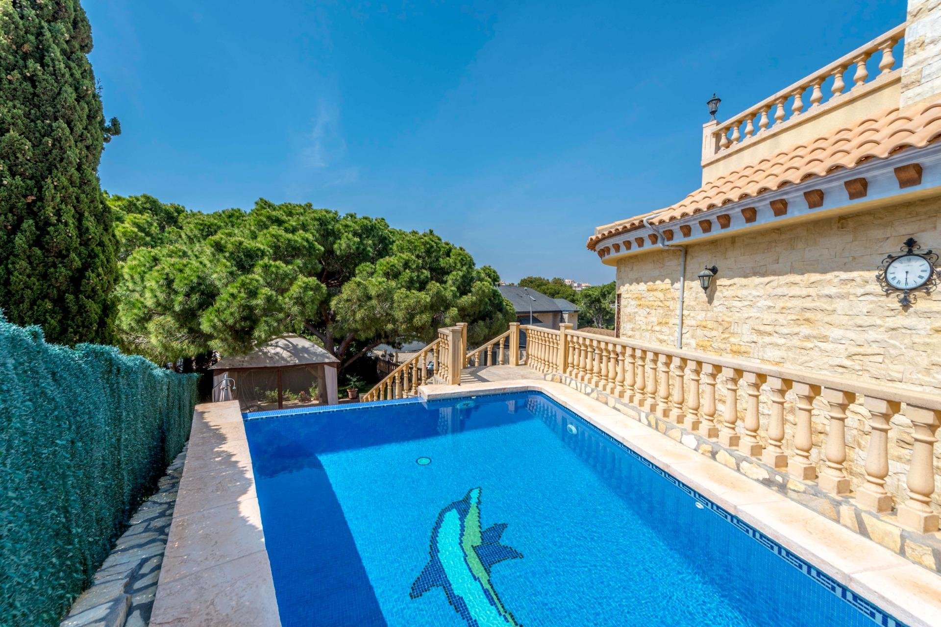 Reventa - Villa -
Orihuela Costa - Campoamor