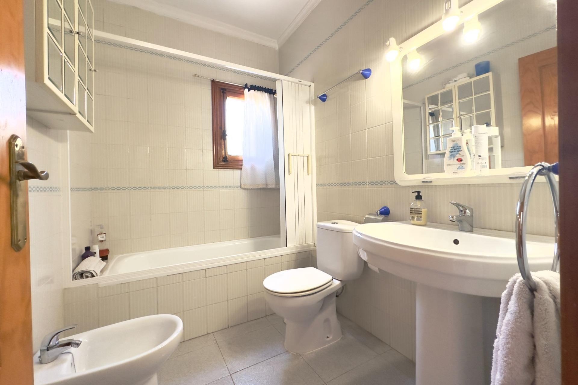 Reventa - Villa -
Orihuela Costa - La Zenia