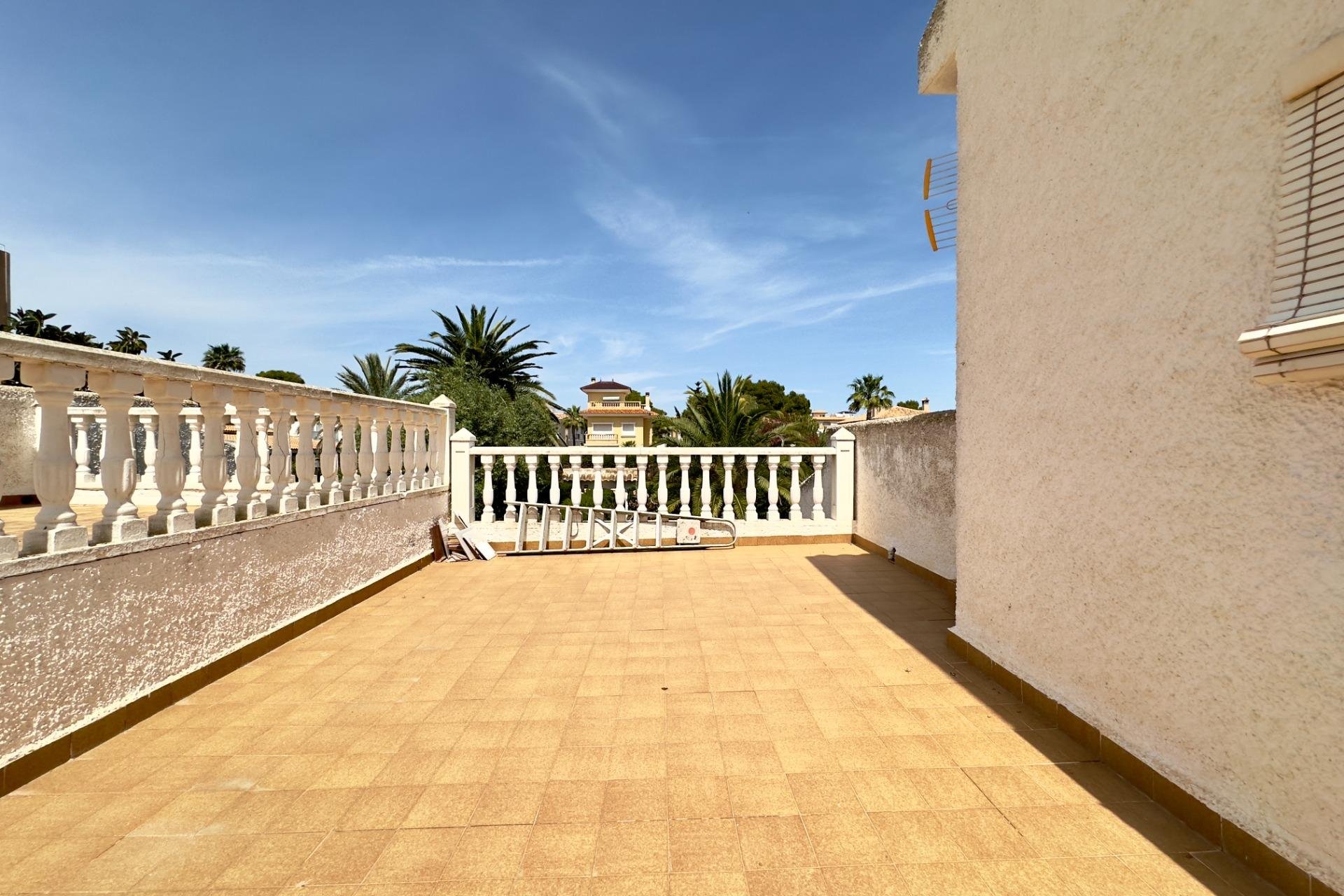 Reventa - Villa -
Orihuela Costa - La Zenia