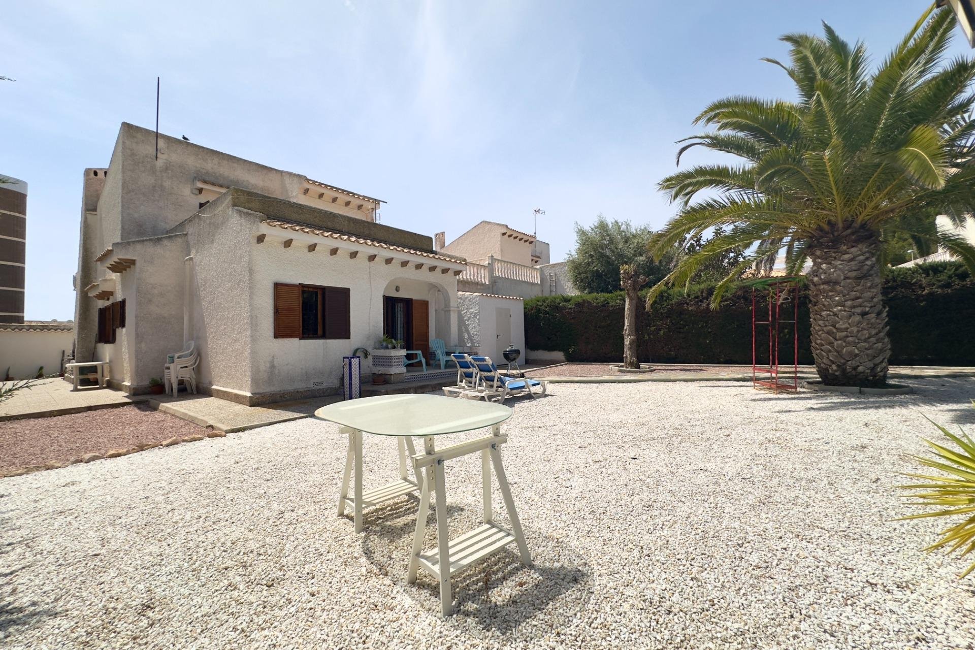Reventa - Villa -
Orihuela Costa - La Zenia