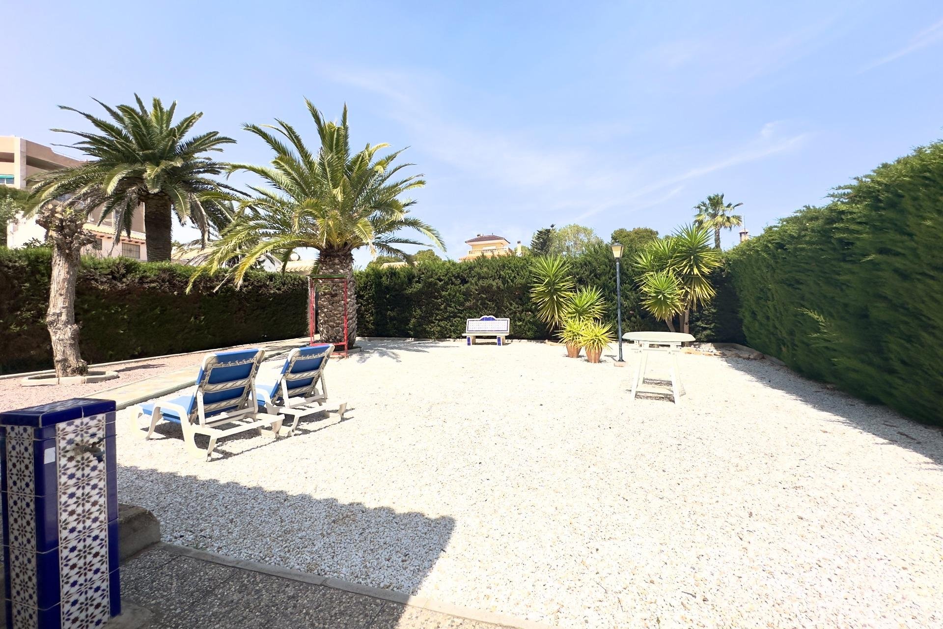 Reventa - Villa -
Orihuela Costa - La Zenia