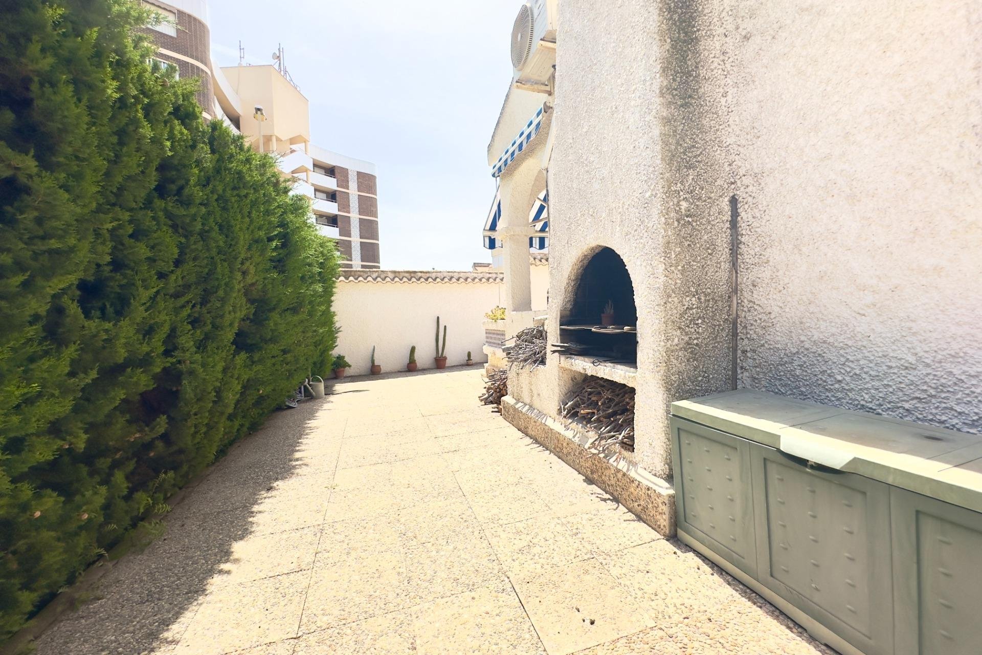 Reventa - Villa -
Orihuela Costa - La Zenia