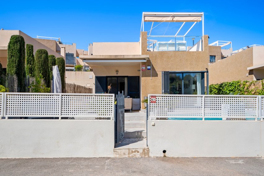 Reventa - Villa -
Orihuela Costa - La Zenia