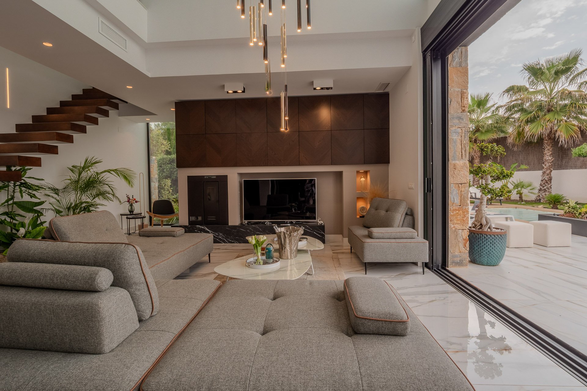 Reventa - Villa -
Orihuela Costa - Las Colinas Golf