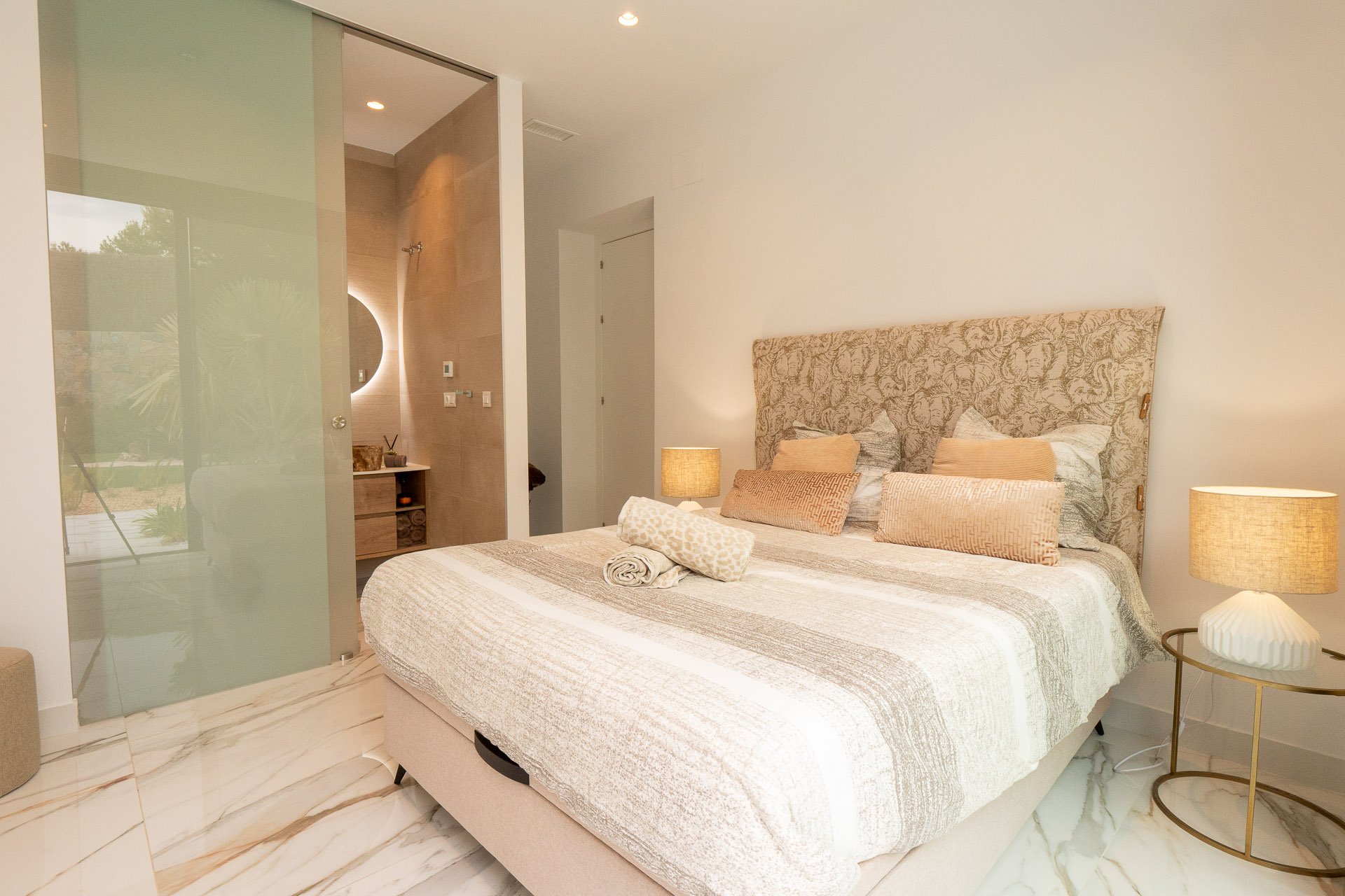 Reventa - Villa -
Orihuela Costa - Las Colinas Golf