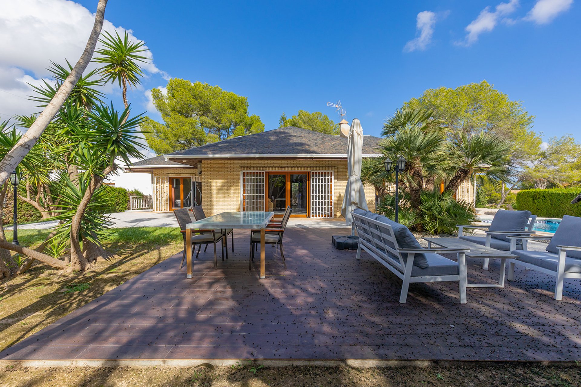 Reventa - Villa -
Orihuela Costa - Las Filipinas