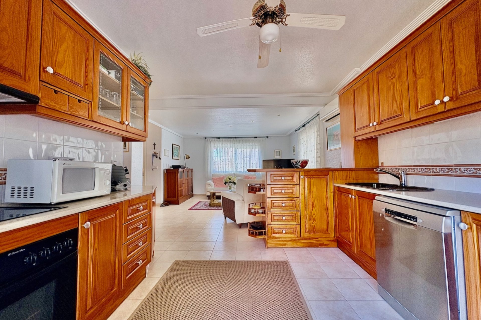 Reventa - Villa -
Orihuela Costa - Las Filipinas