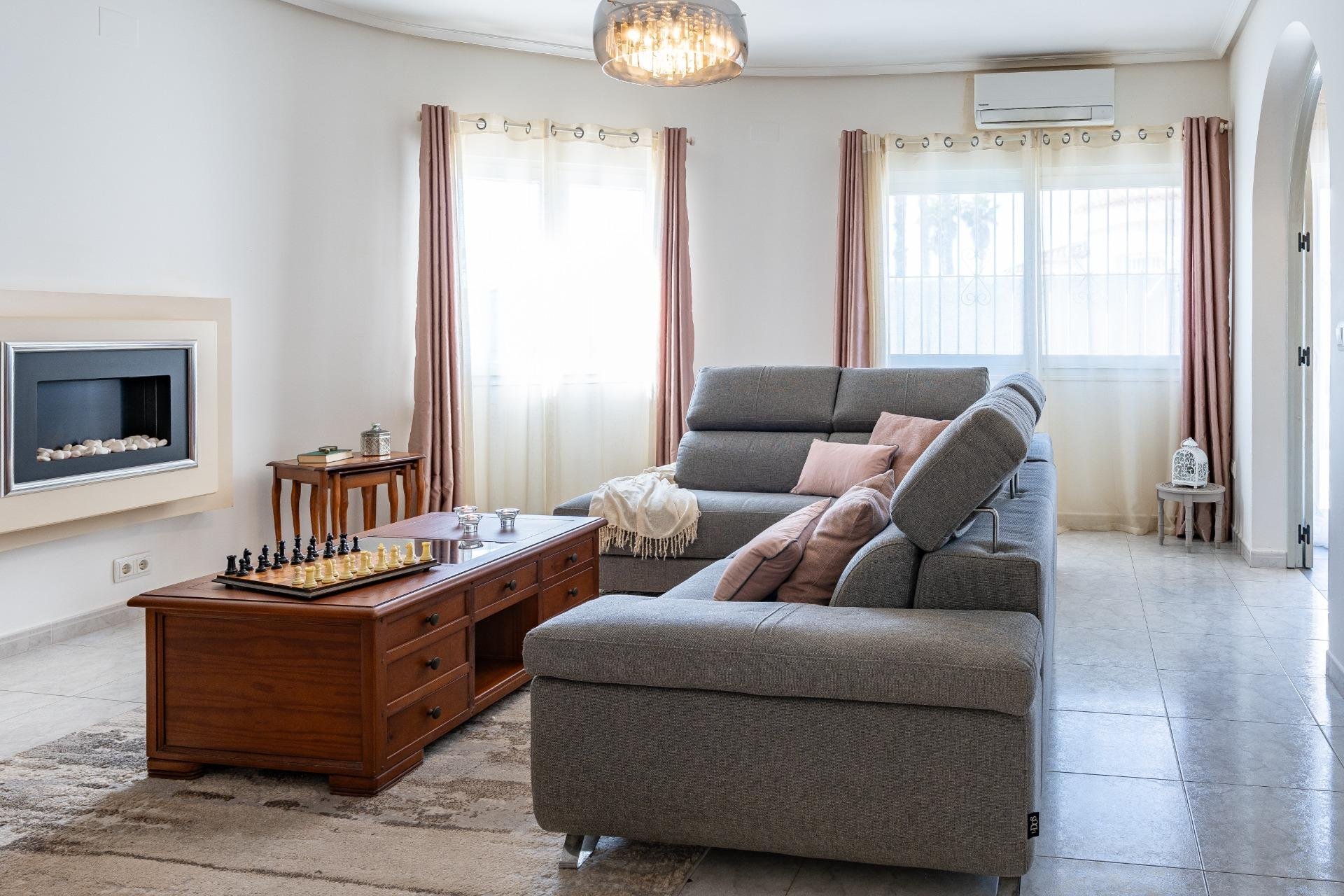 Reventa - Villa -
Orihuela Costa - Playa Flamenca