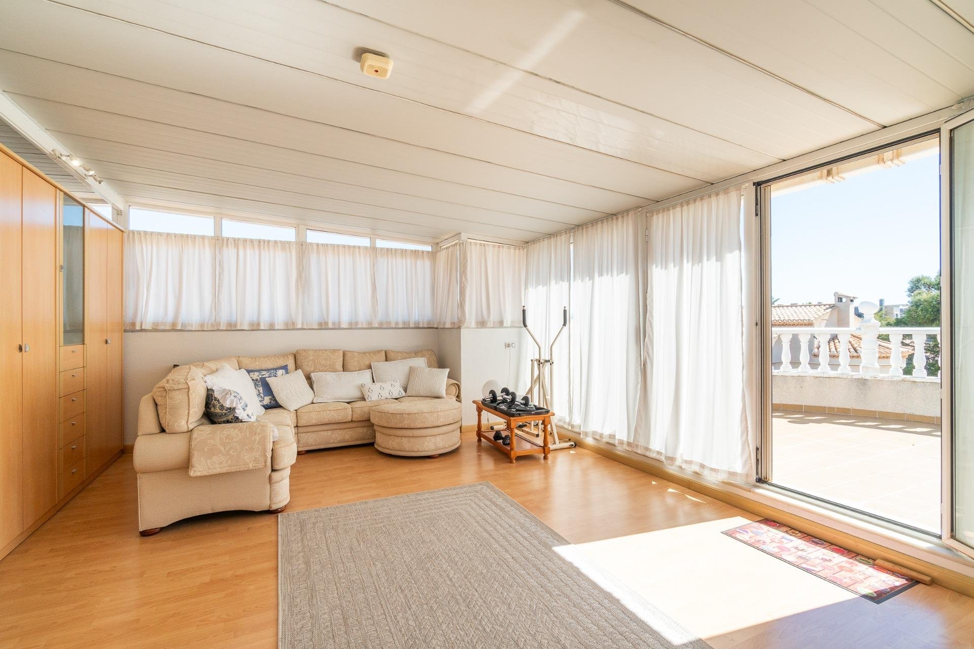 Reventa - Villa -
Orihuela Costa - Playa Flamenca