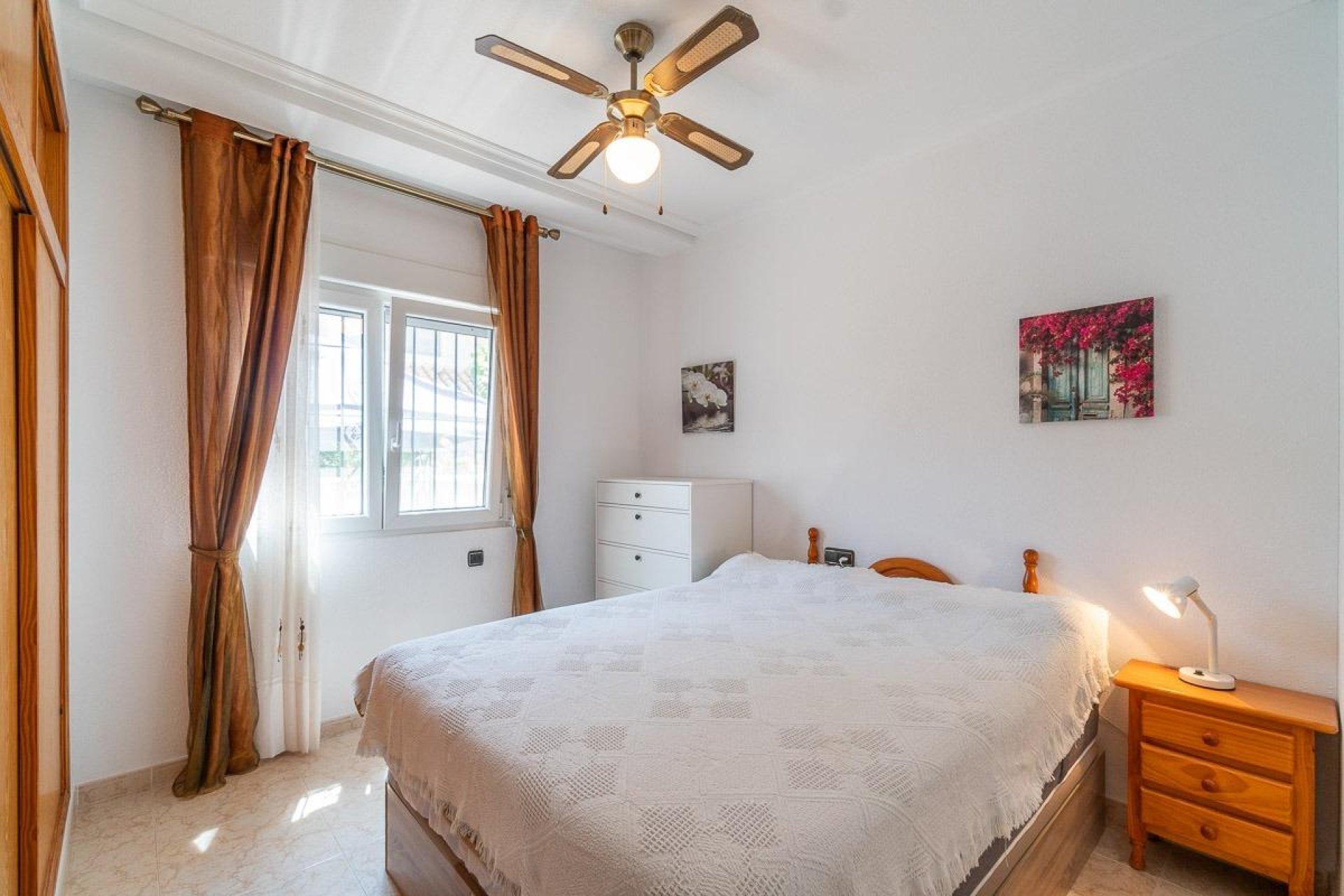 Reventa - Villa -
Orihuela Costa - Playa Flamenca