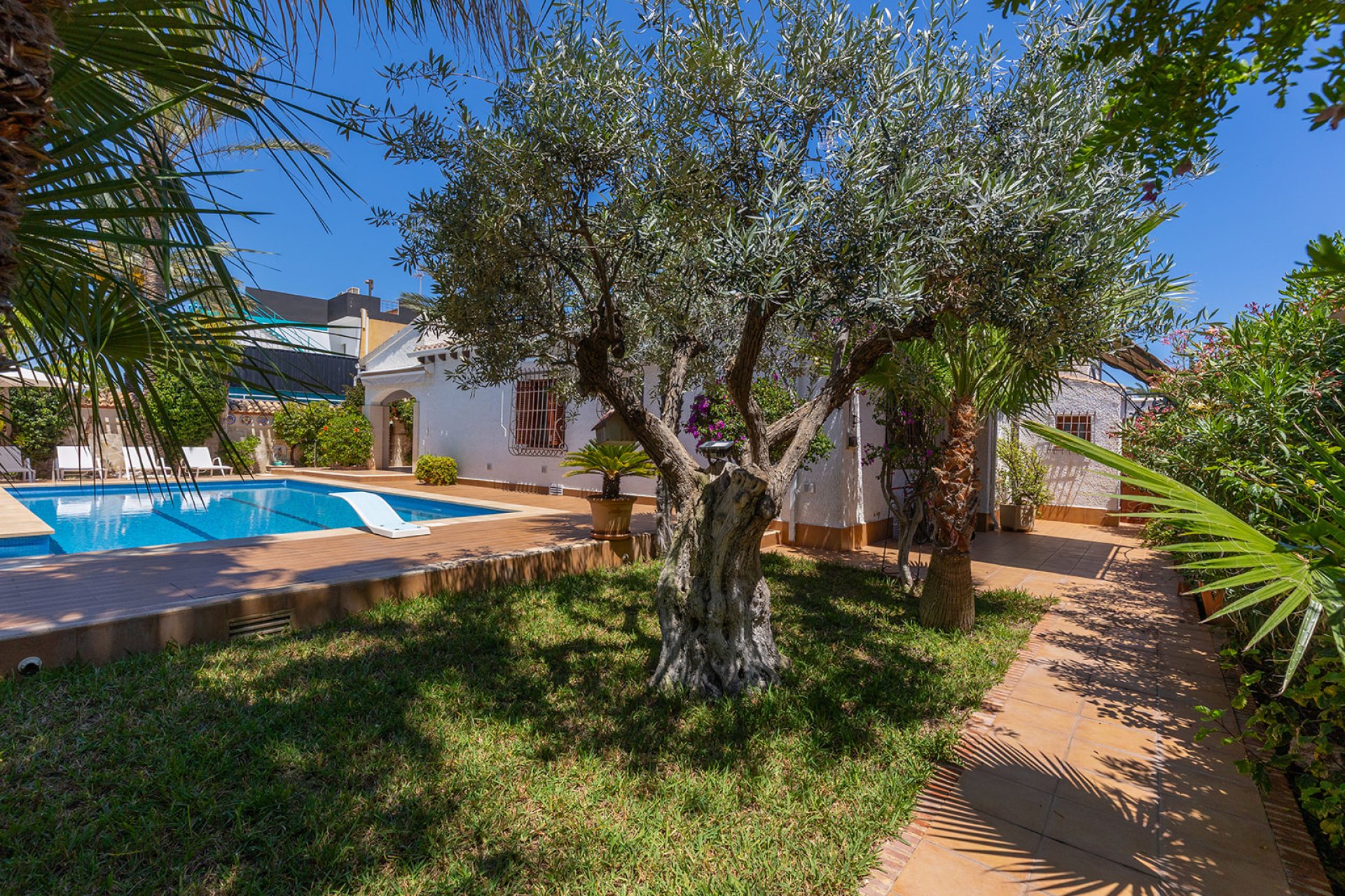 Reventa - Villa -
Orihuela Costa - Punta Prima