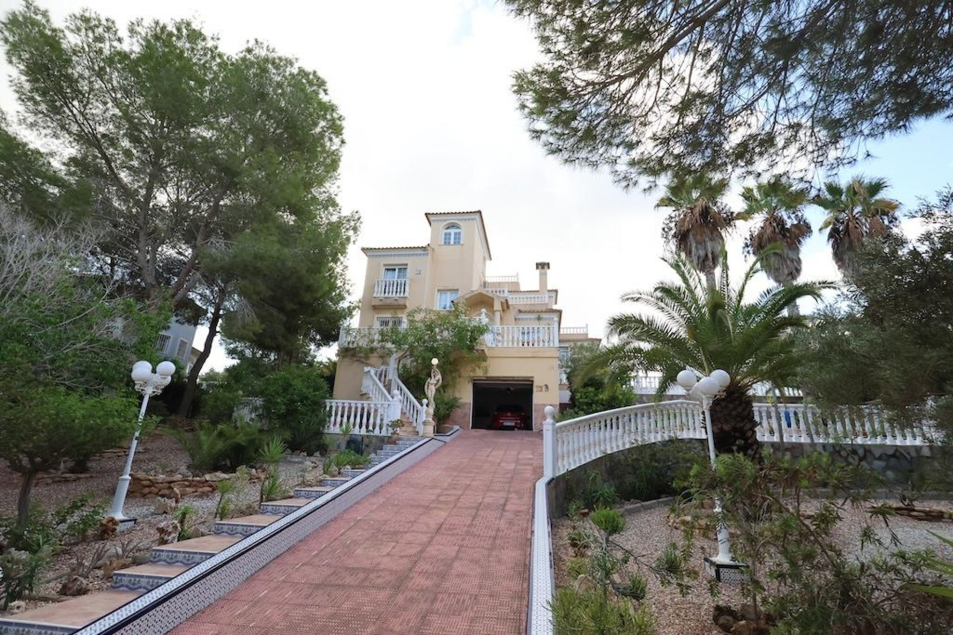 Reventa - Villa -
Orihuela Costa - Villamartín-Las Filipinas