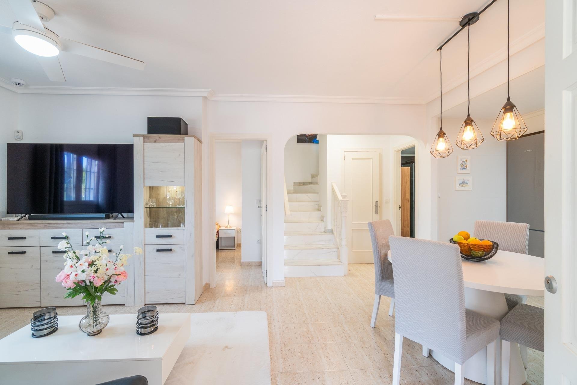 Reventa - Villa -
Orihuela Costa - Zeniamar-Horizonte-La Campana