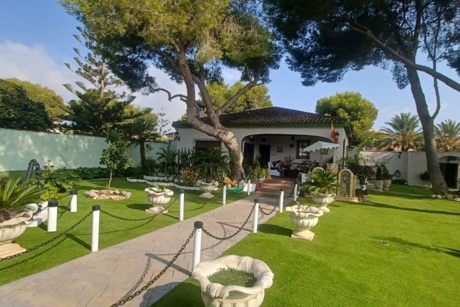 Reventa - Villa -
Orihuela Costa