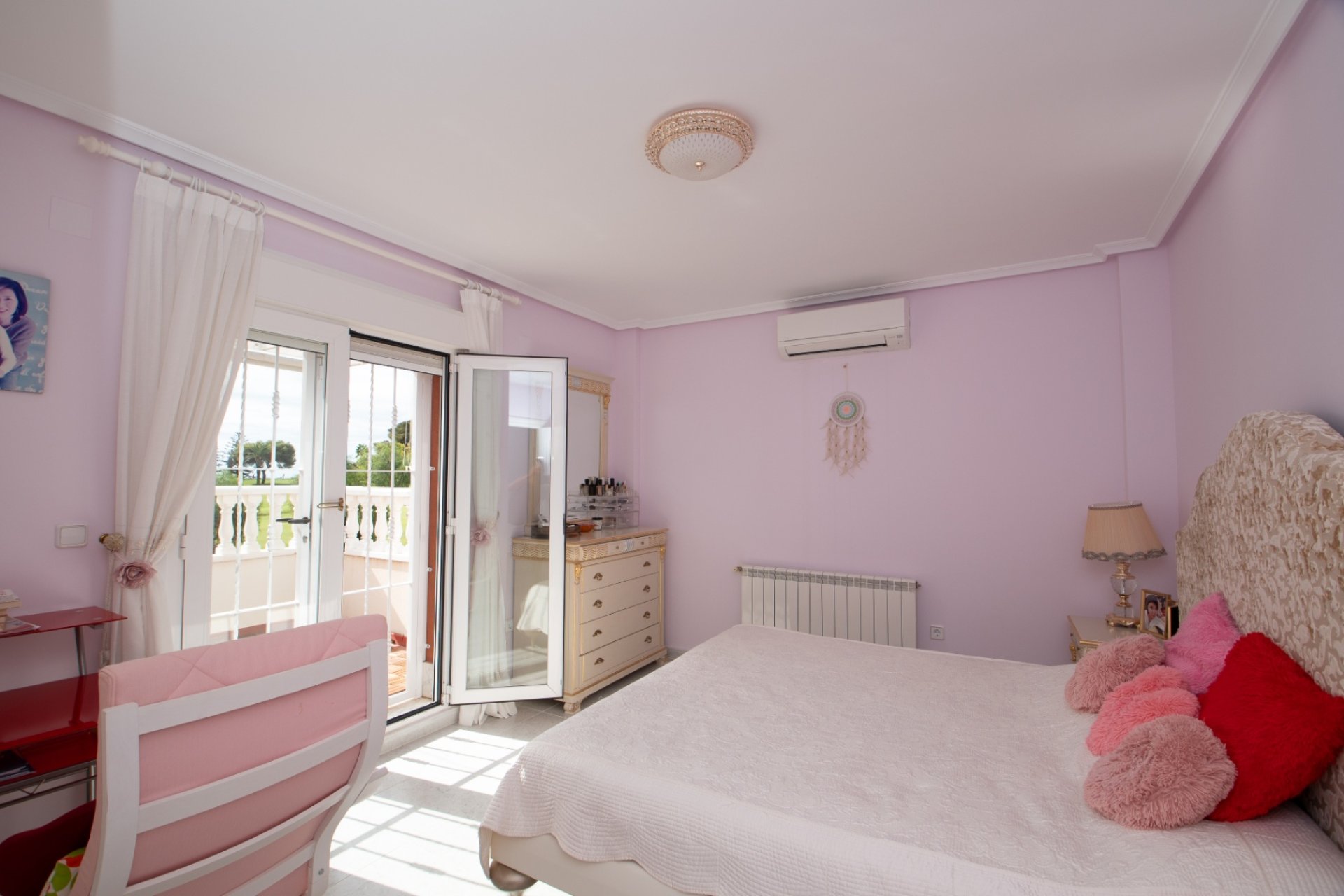 Reventa - Villa -
Orihuela Costa