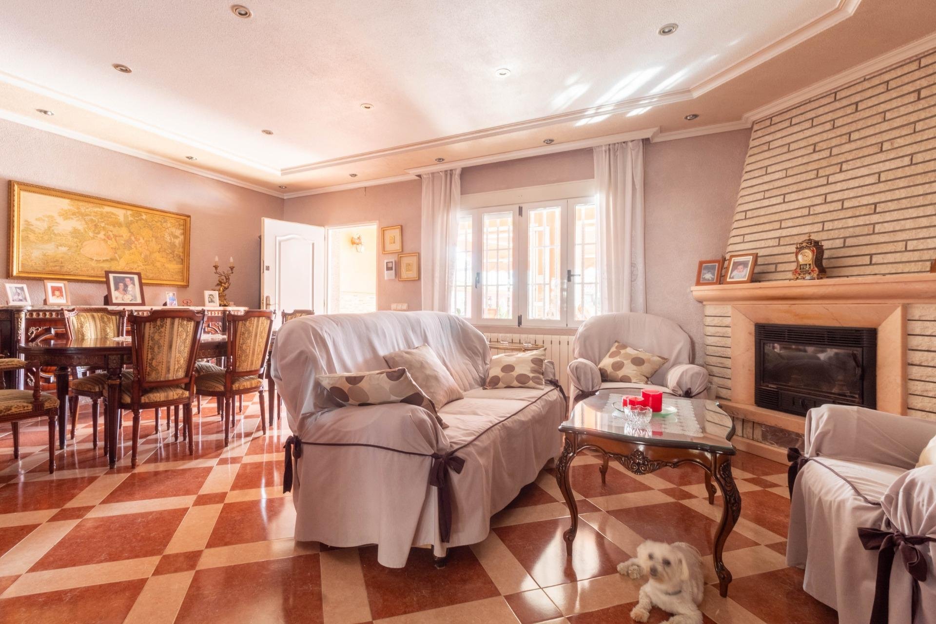 Reventa - Villa -
Orihuela Costa