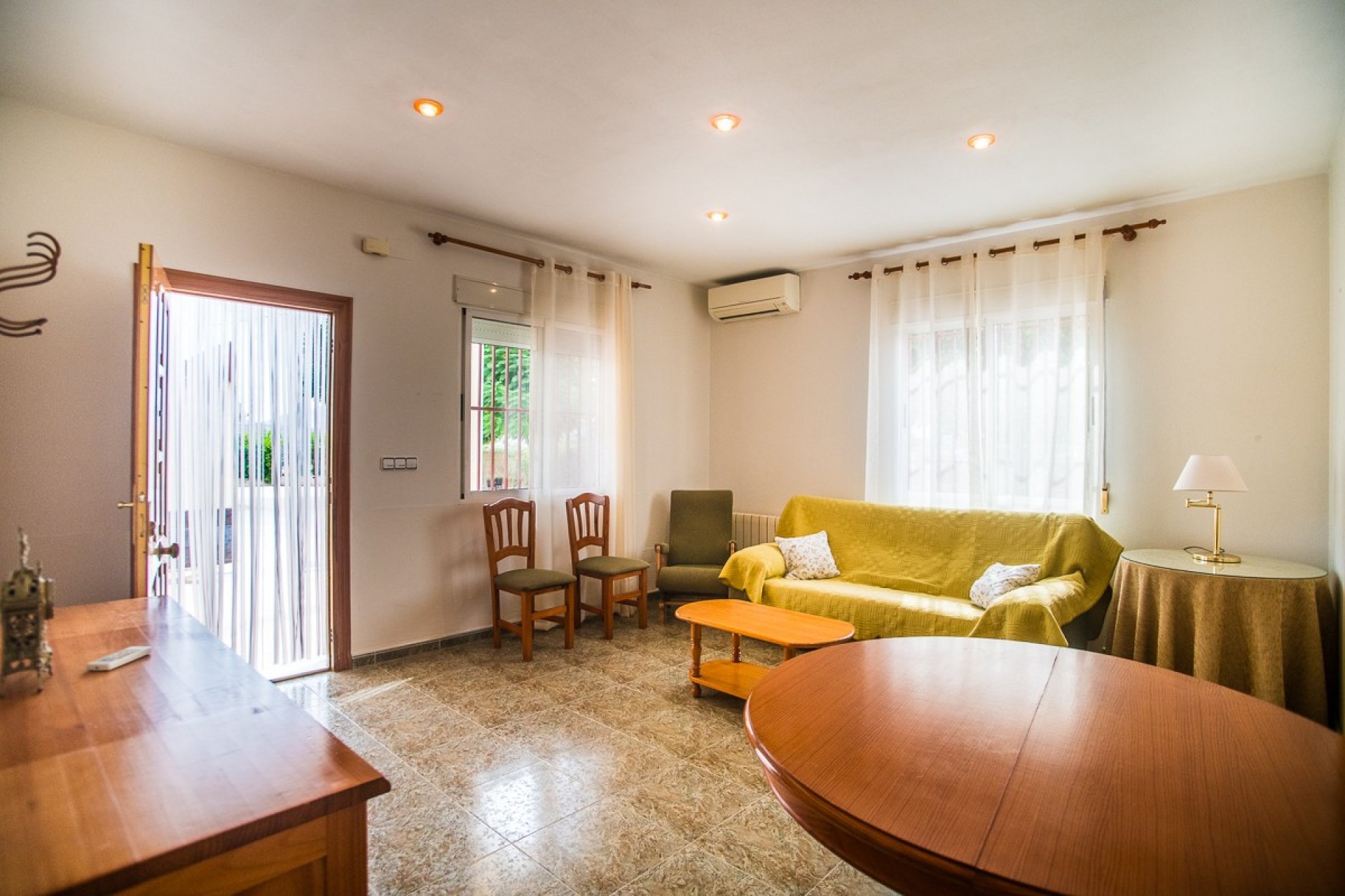 Reventa - Villa -
Orihuela - La Matanza