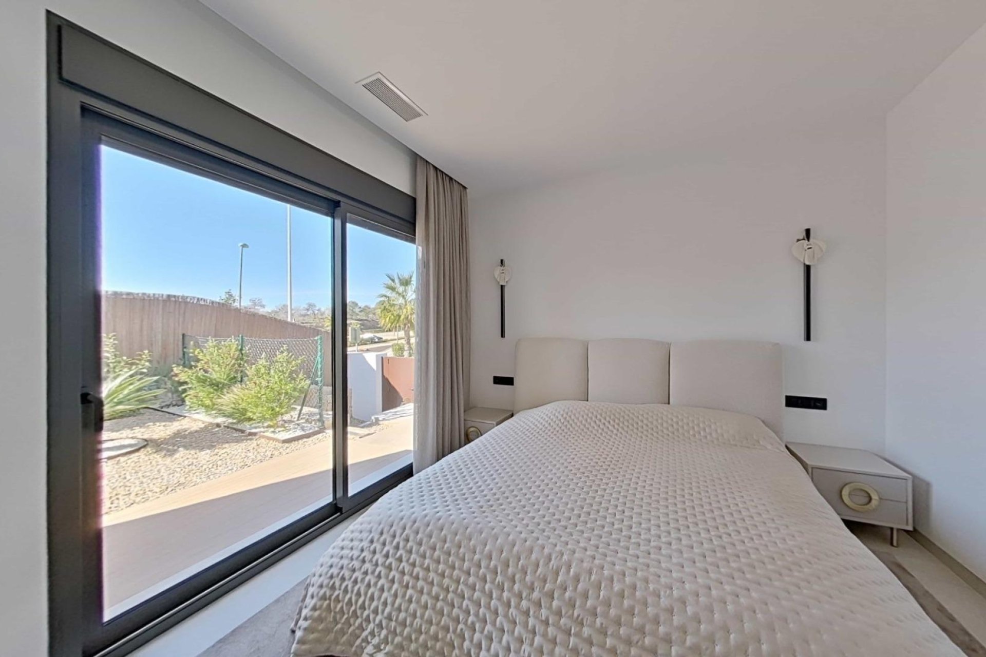 Reventa - Villa -
Orihuela - Las Colinas Golf