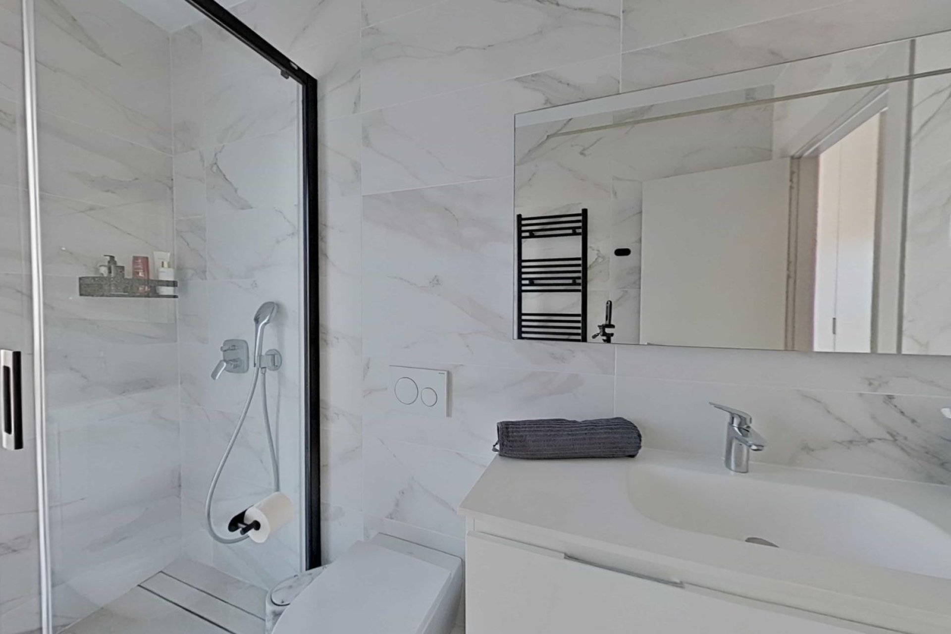 Reventa - Villa -
Orihuela - Las Colinas Golf