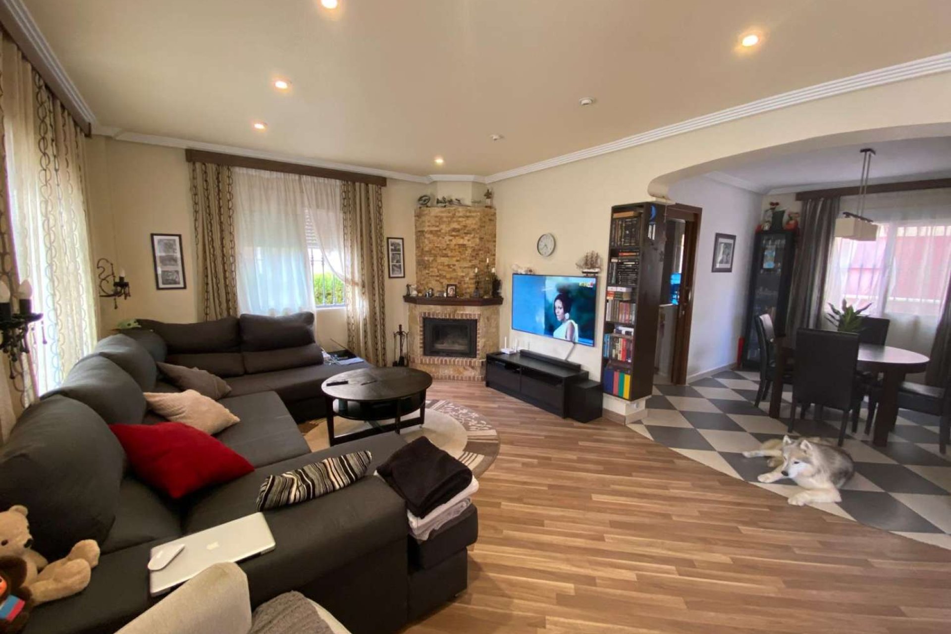 Reventa - Villa -
Orihuela - Los Balcones y los Altos