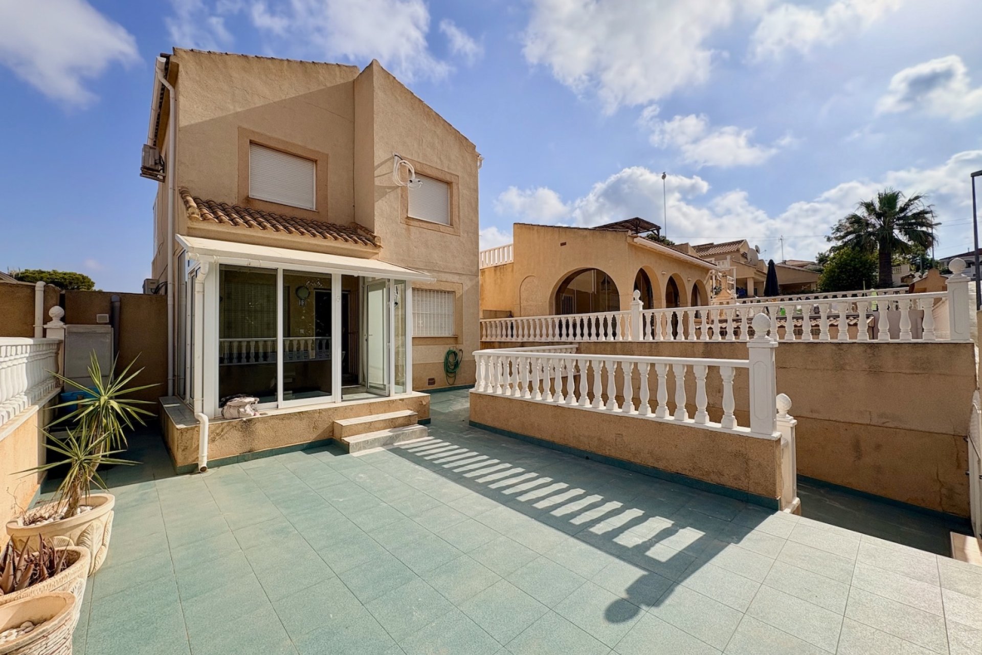 Reventa - Villa -
Orihuela - Los Balcones
