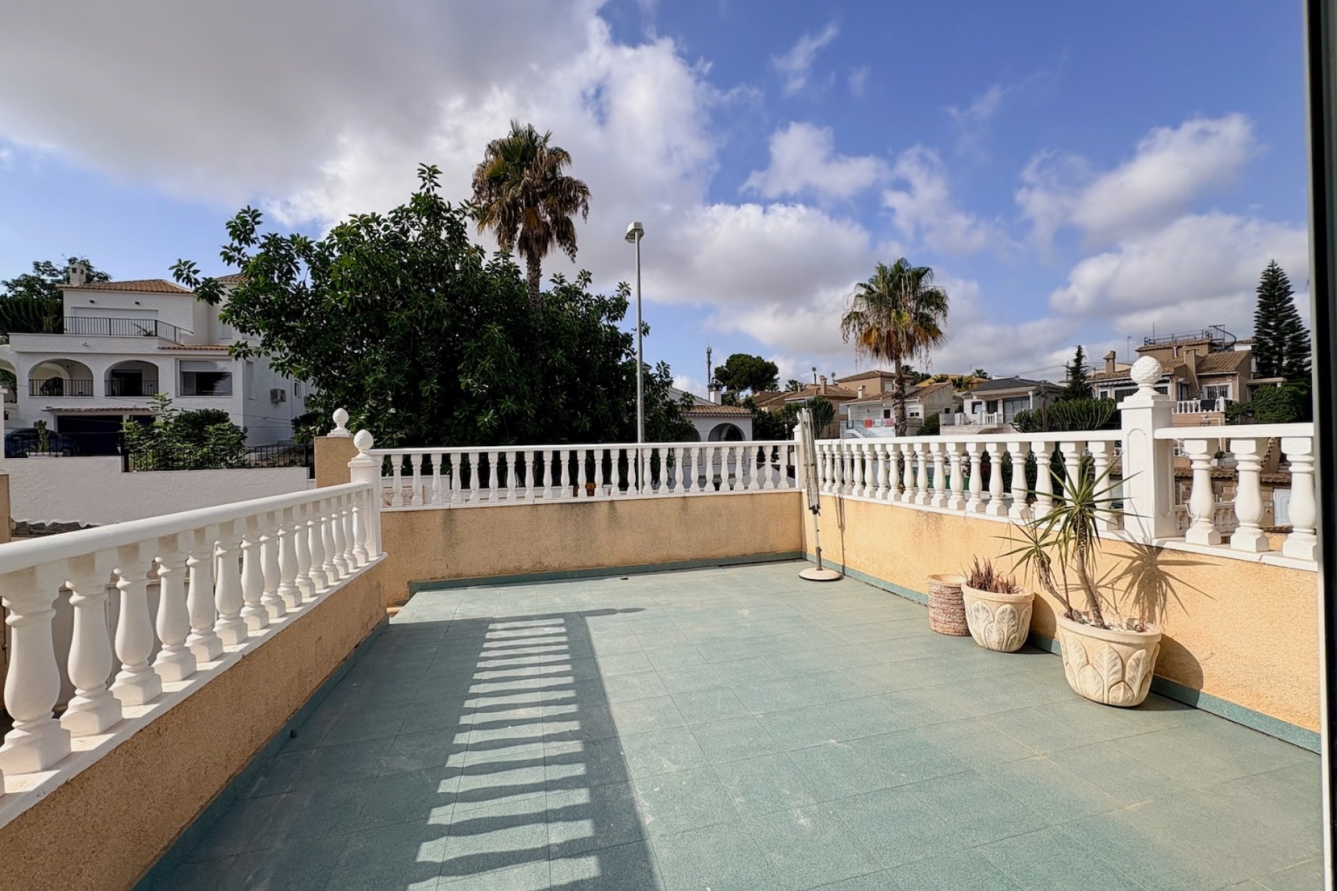 Reventa - Villa -
Orihuela - Los Balcones
