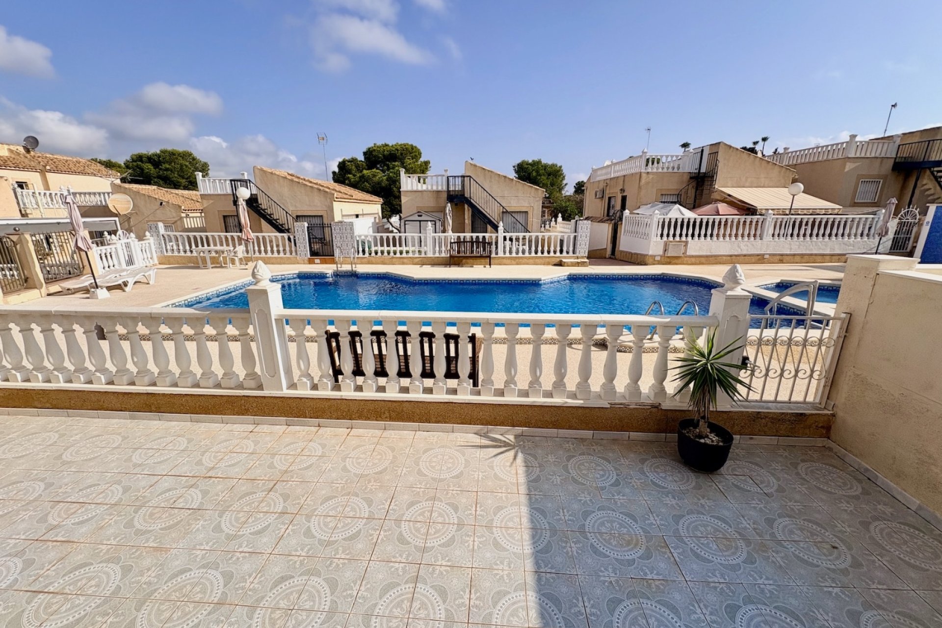 Reventa - Villa -
Orihuela - Los Balcones