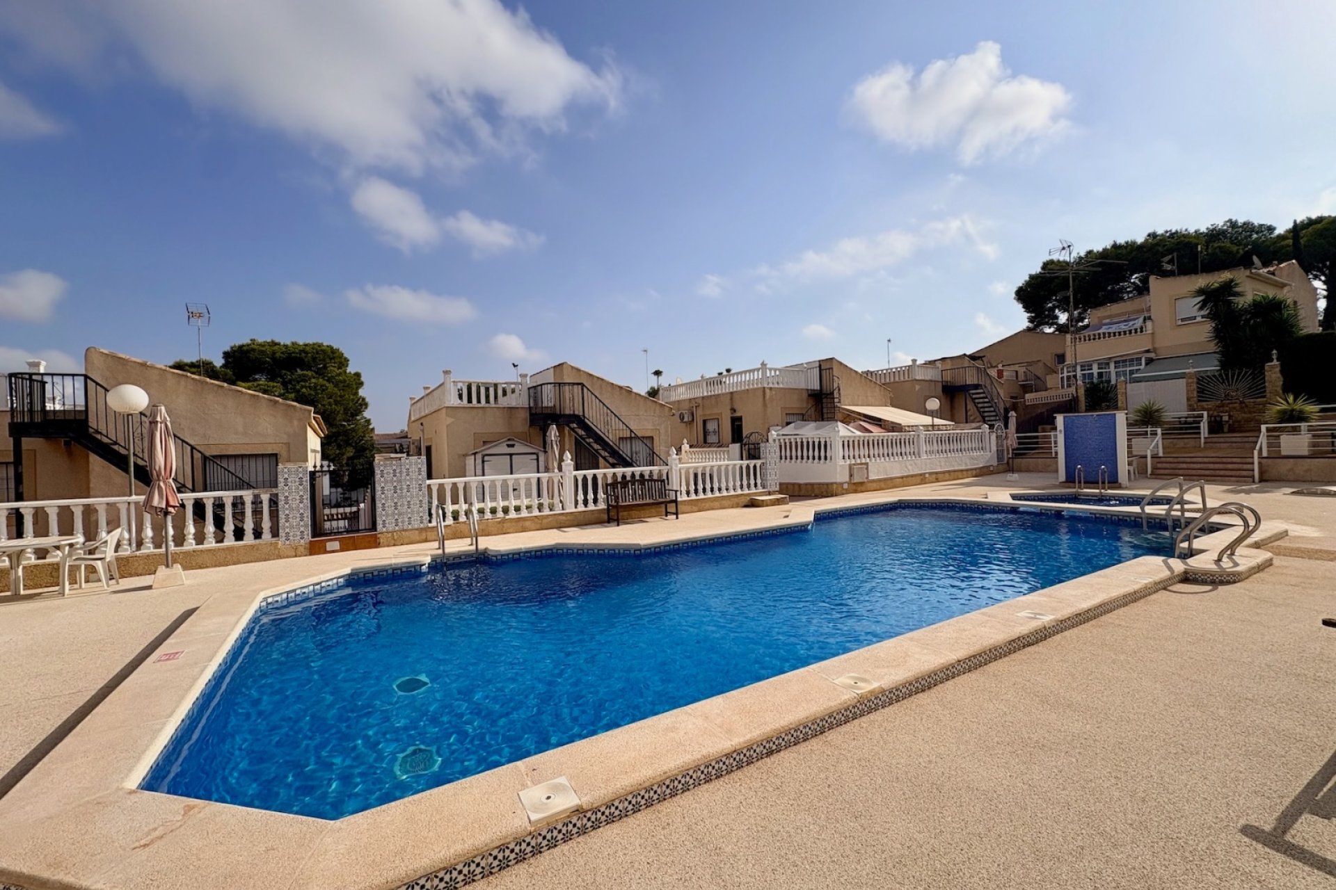 Reventa - Villa -
Orihuela - Los Balcones