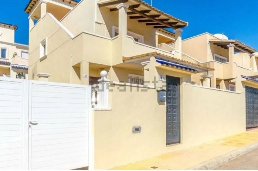 Reventa - Villa -
Orihuela - Orihuela Costa
