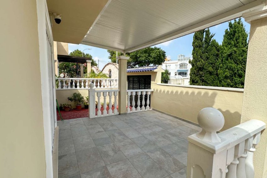 Reventa - Villa -
Orihuela - Orihuela Costa