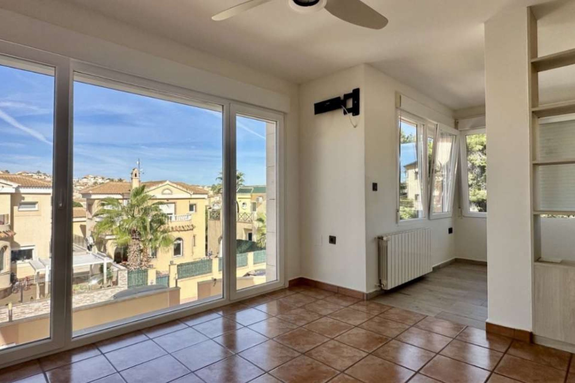Reventa - Villa -
Orihuela - Villamartín-Las Filipinas